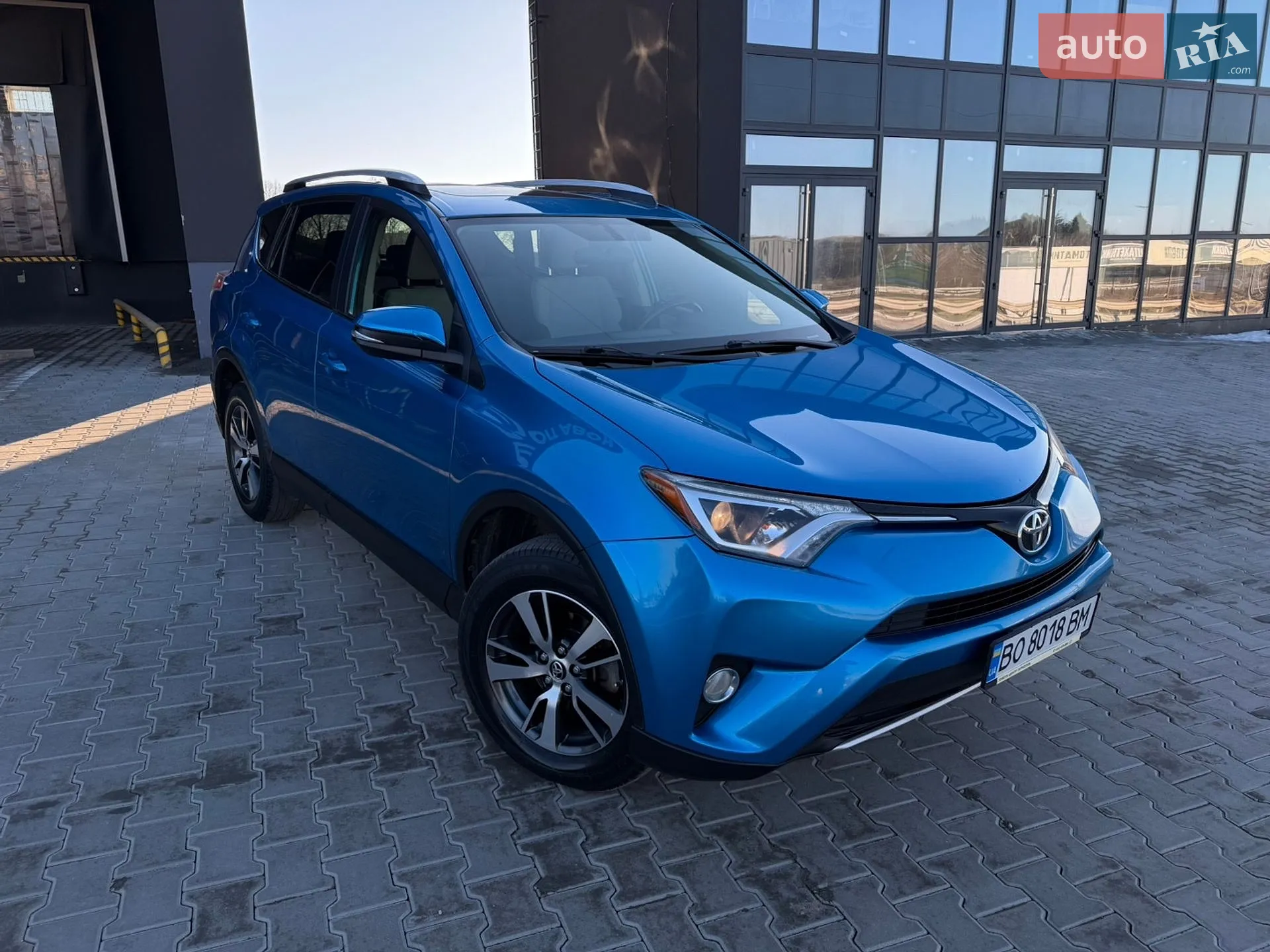 2016 Toyota RAV 4 - мініатюра 12