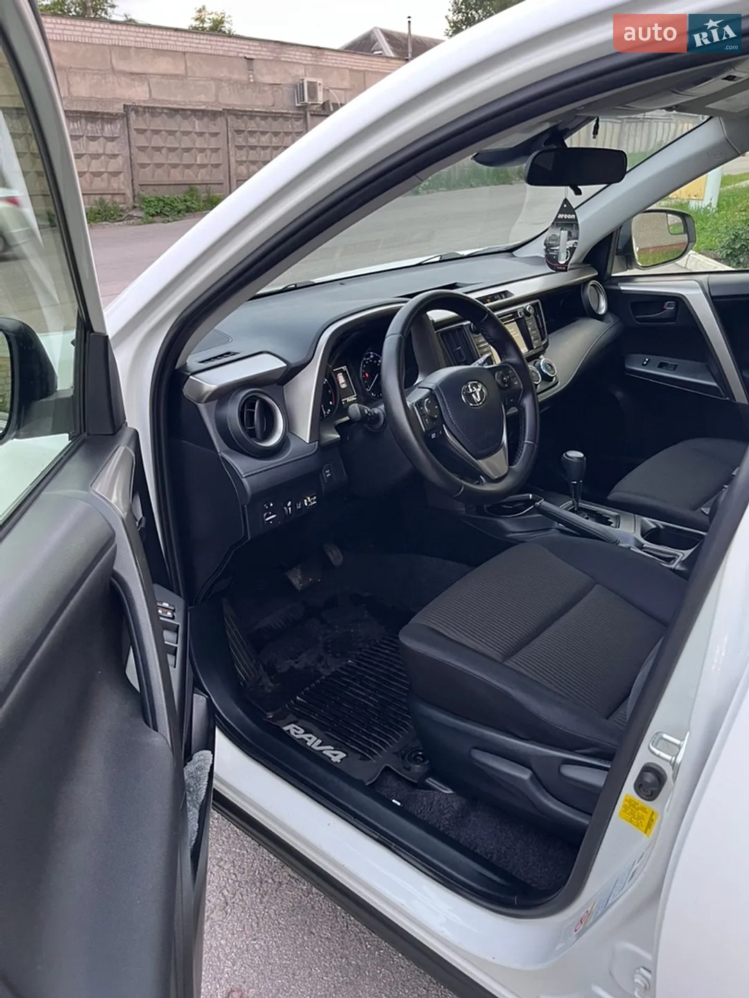 2018 Toyota RAV 4 - мініатюра 5