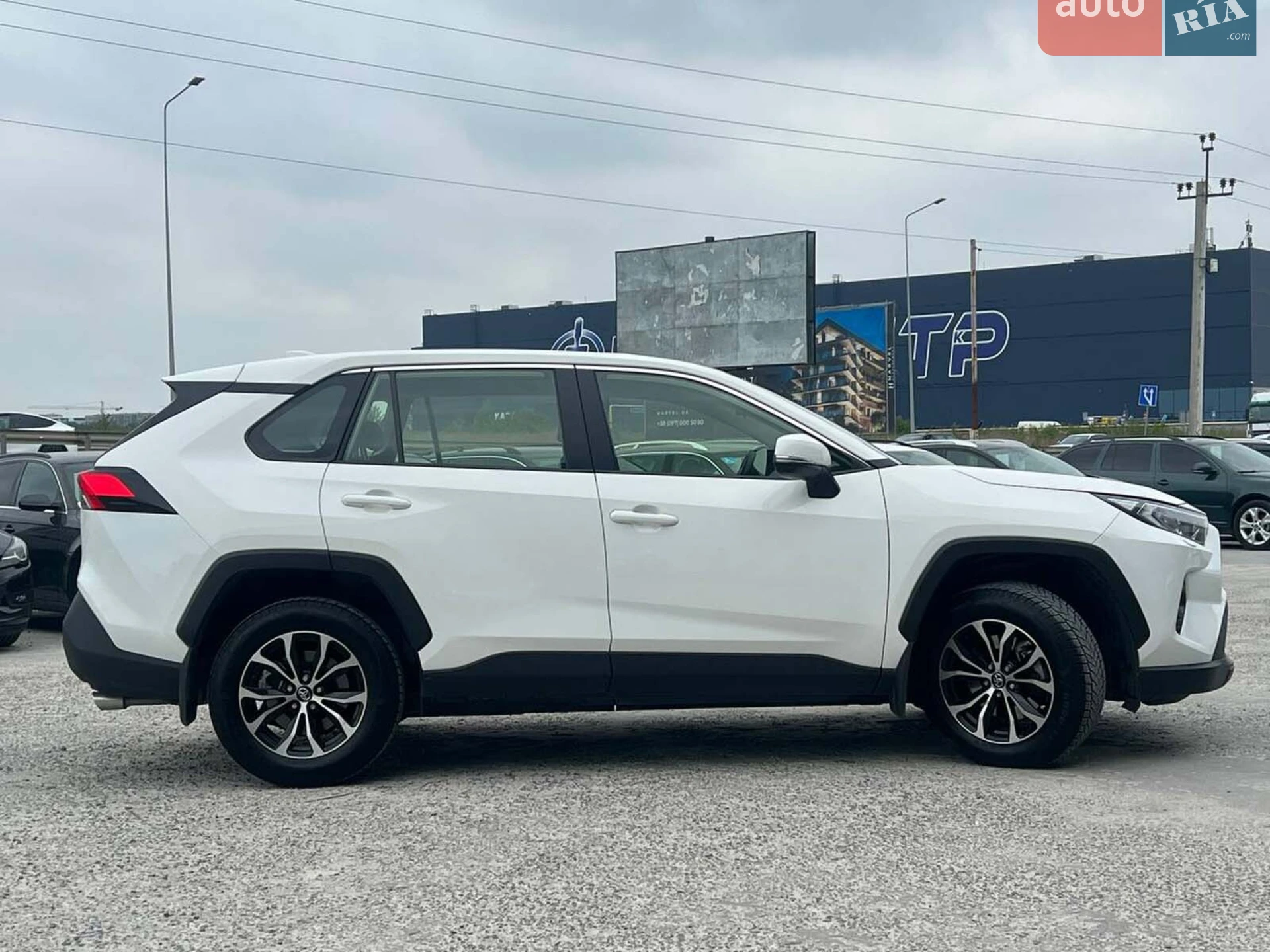 2020 Toyota RAV 4 - мініатюра 11