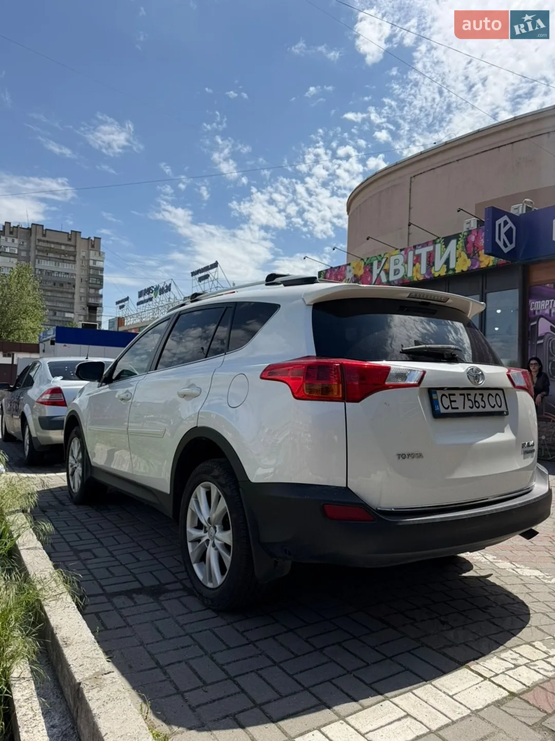 2013 Toyota RAV 4 - мініатюра 3
