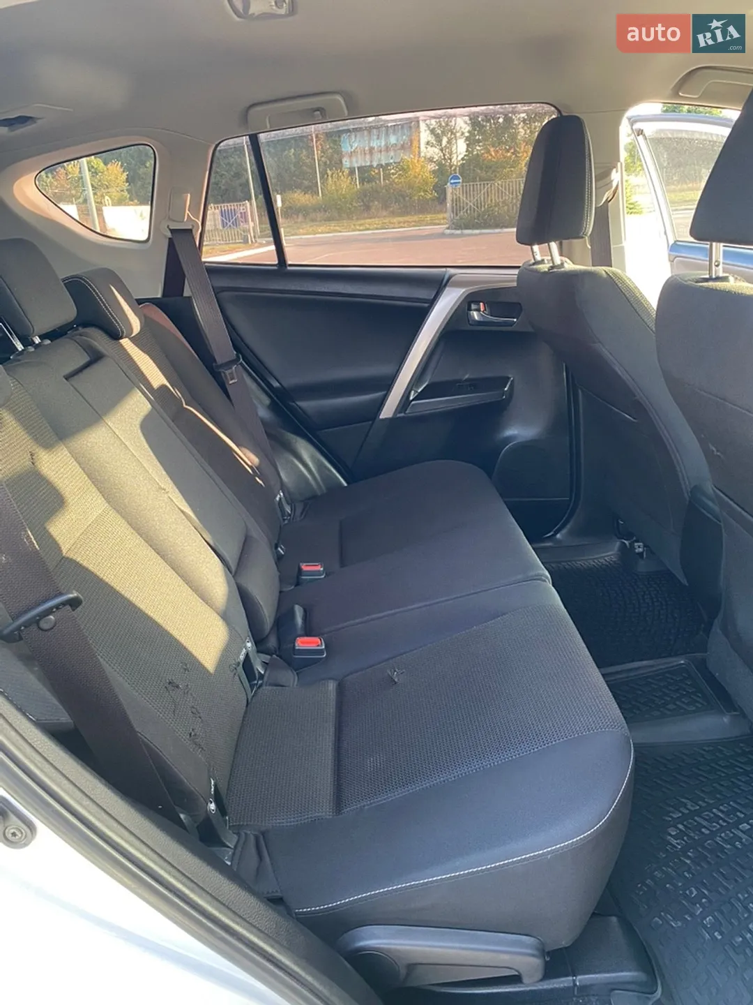 2016 Toyota RAV 4 - мініатюра 20