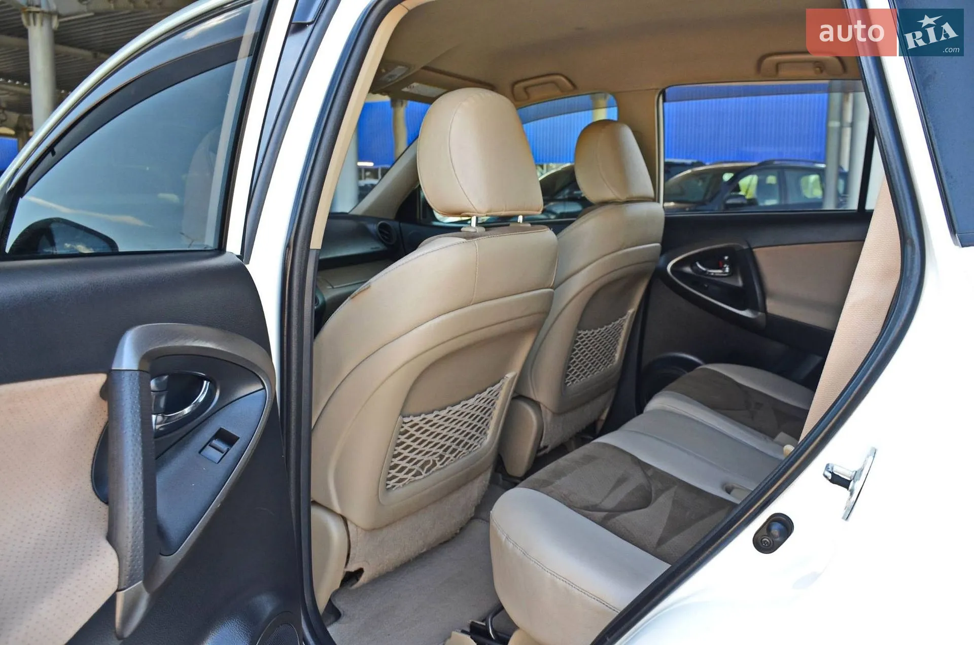 2012 Toyota RAV 4 - мініатюра 8