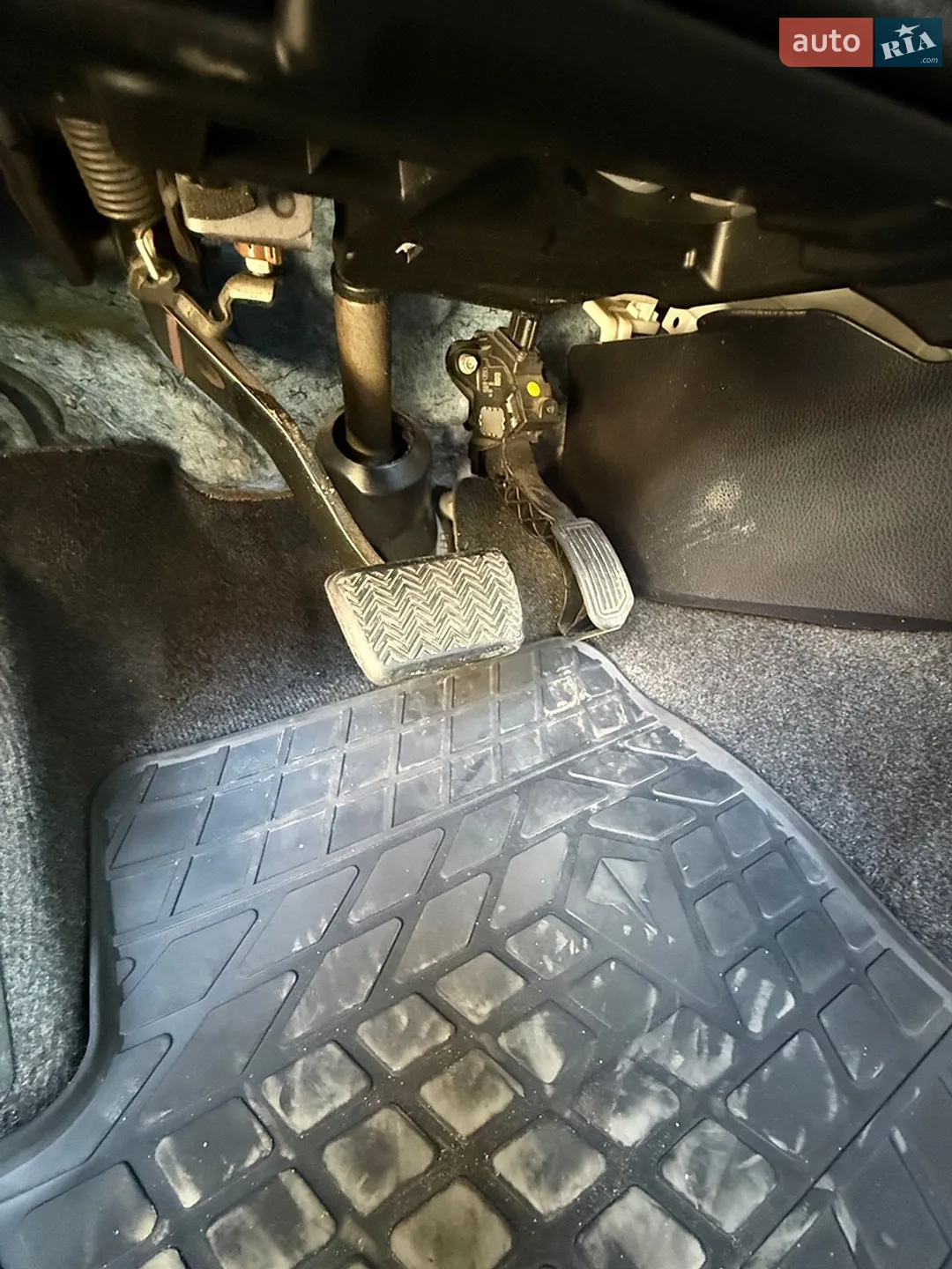 2015 Toyota RAV 4 - мініатюра 8