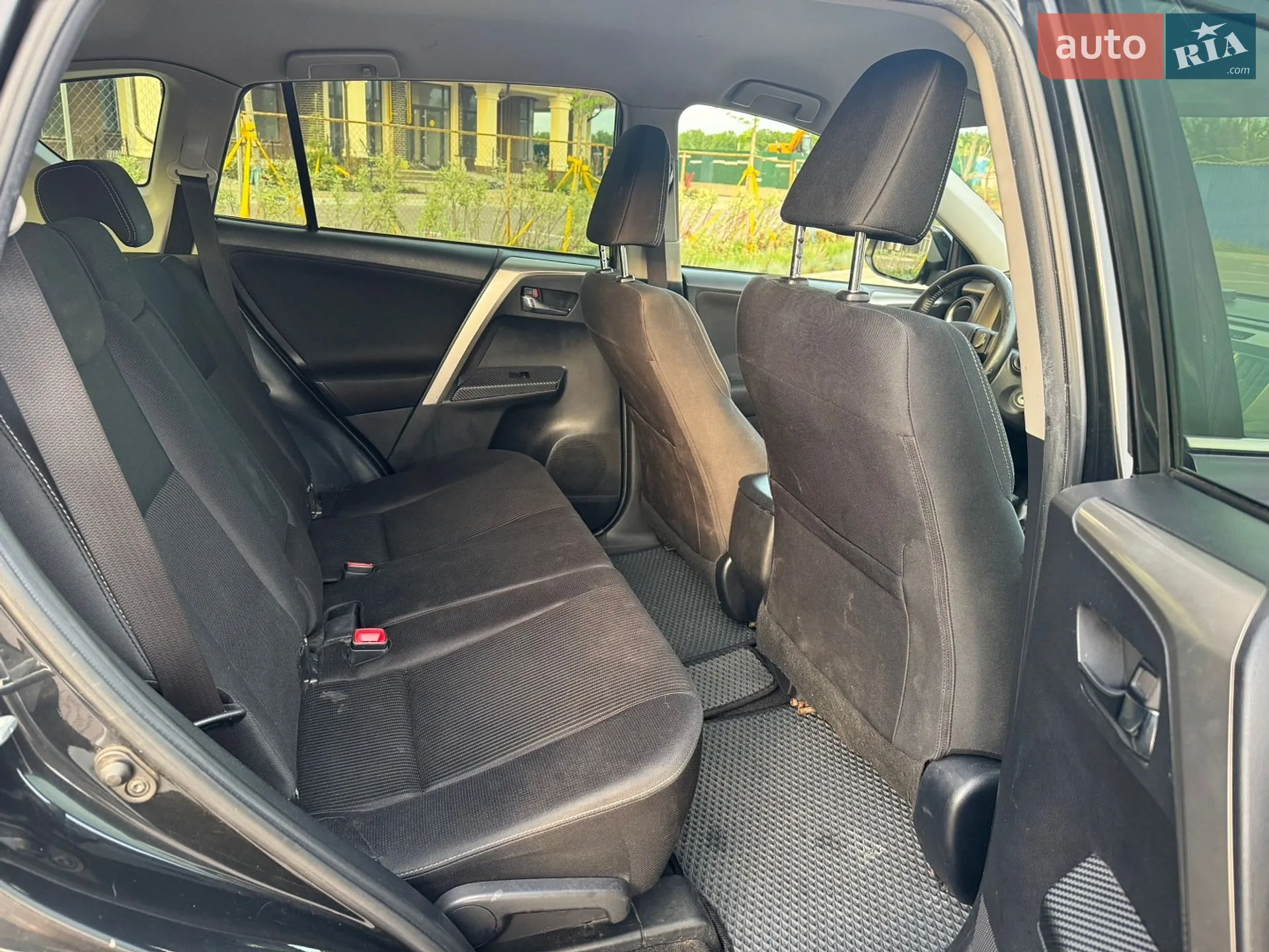 2013 Toyota RAV 4 - мініатюра 13