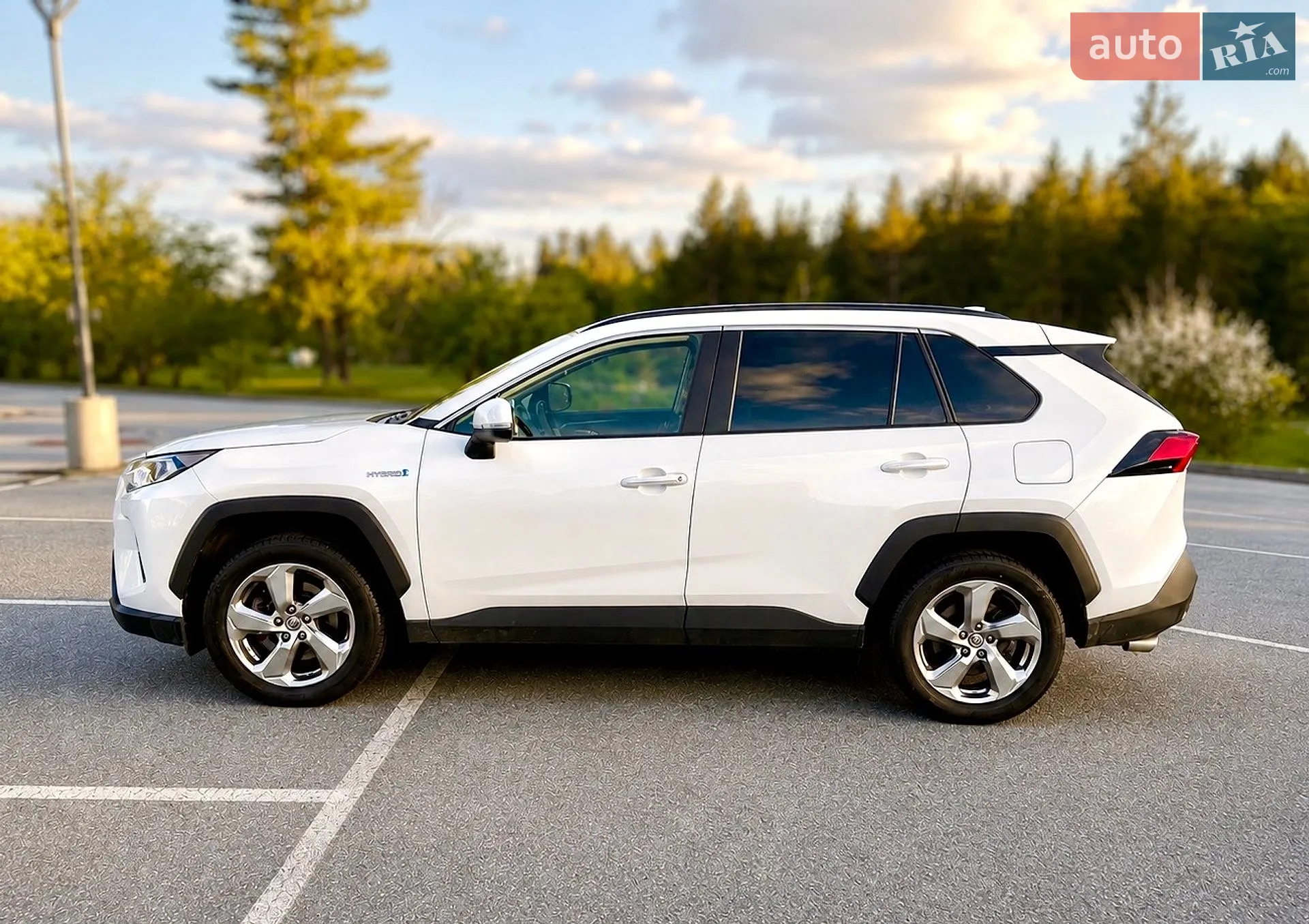 2021 Toyota RAV 4 - мініатюра 2