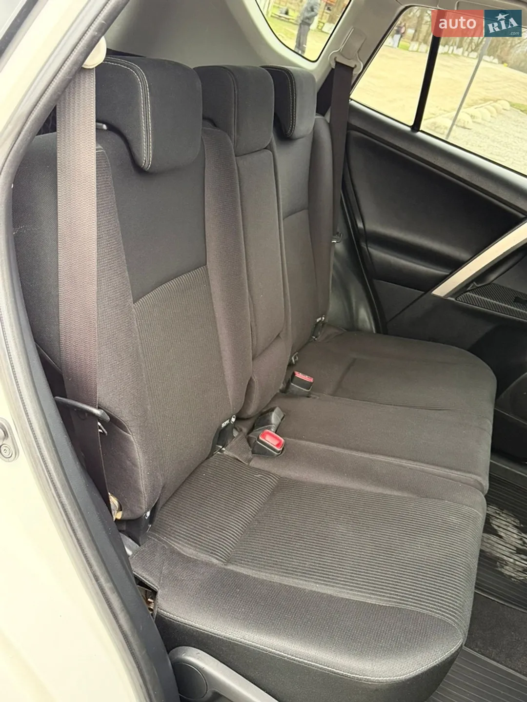 2016 Toyota RAV 4 - мініатюра 39