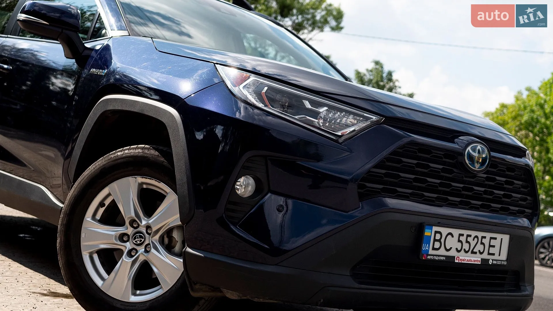 2020 Toyota RAV 4 - мініатюра 2