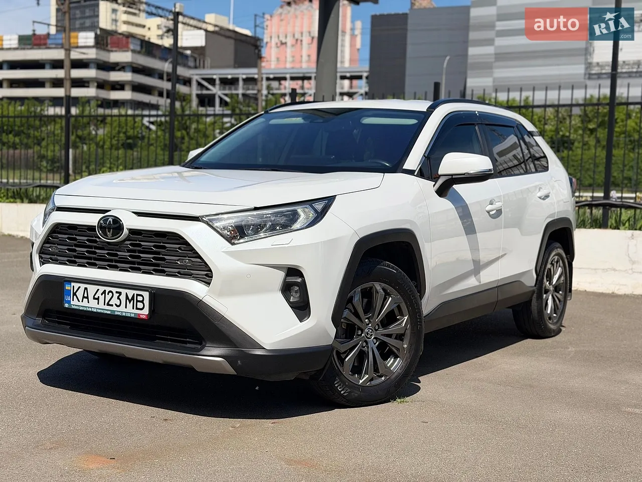 2022 Toyota RAV 4 - мініатюра 13