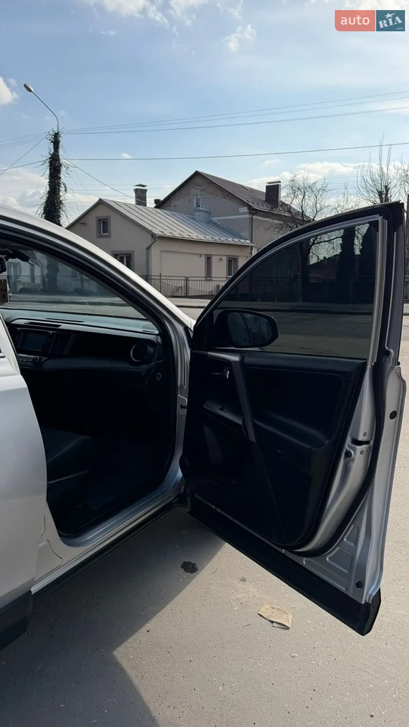 2015 Toyota RAV 4 - мініатюра 7