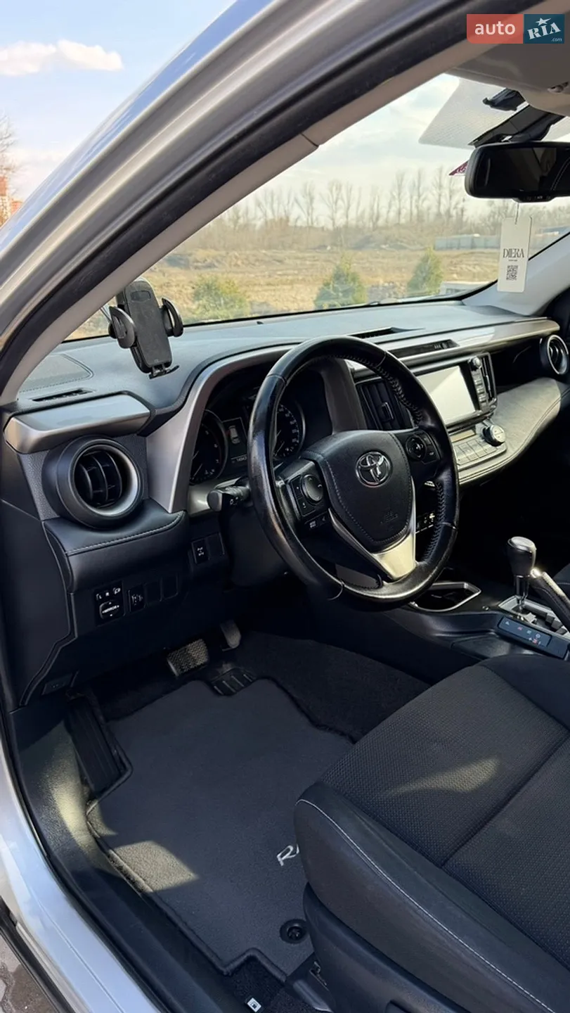 2015 Toyota RAV 4 - мініатюра 15