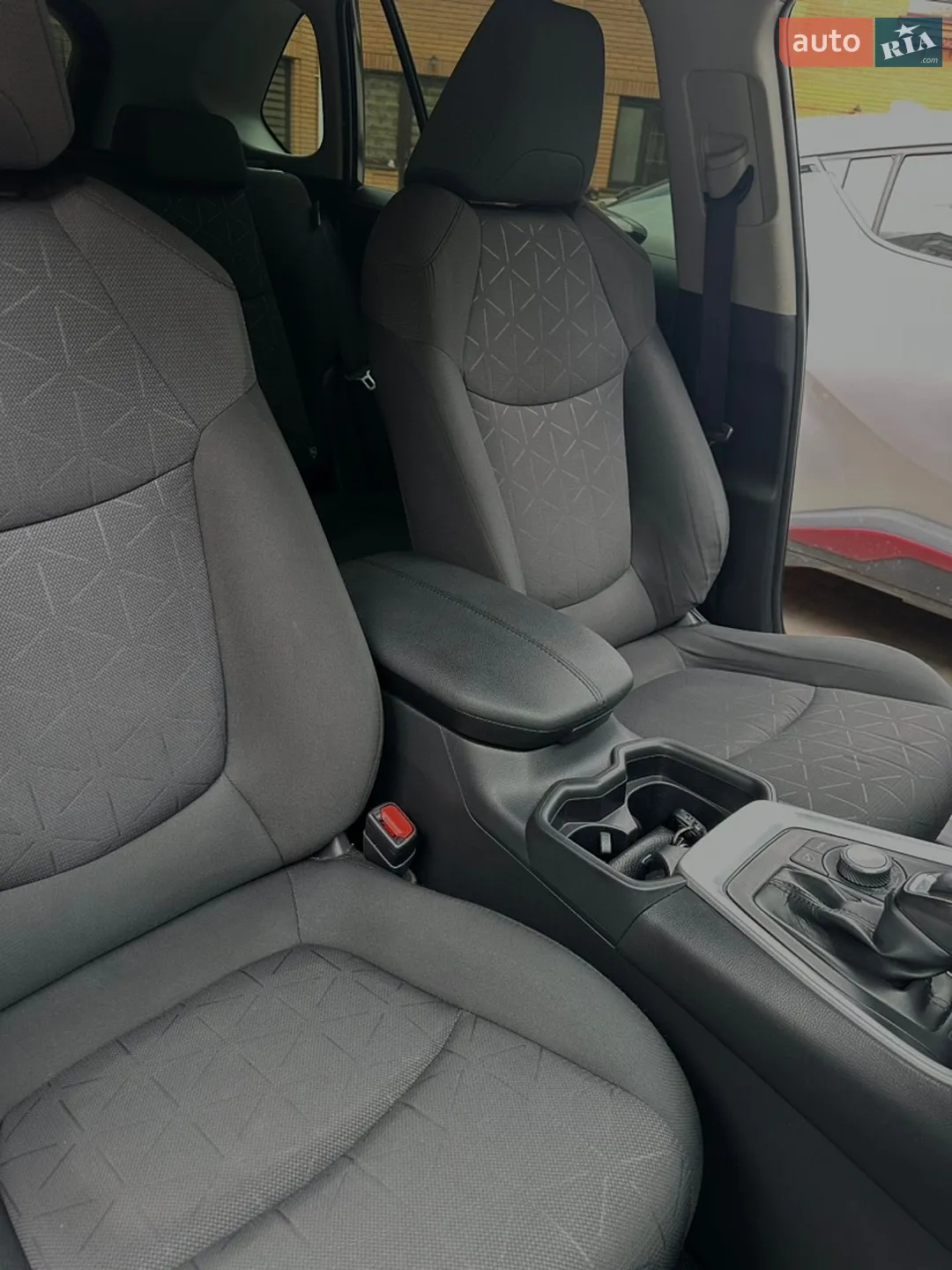 2019 Toyota RAV 4 - мініатюра 16