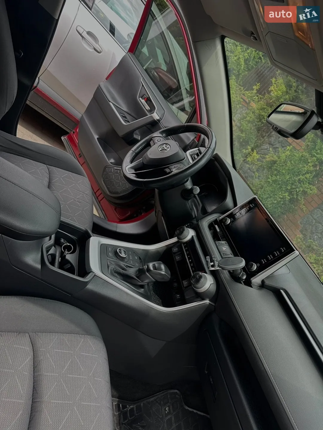 2019 Toyota RAV 4 - мініатюра 12