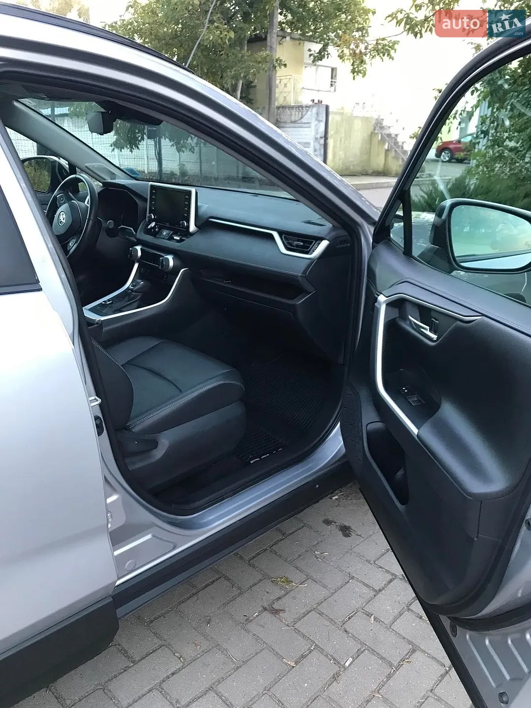 2019 Toyota RAV 4 - мініатюра 28