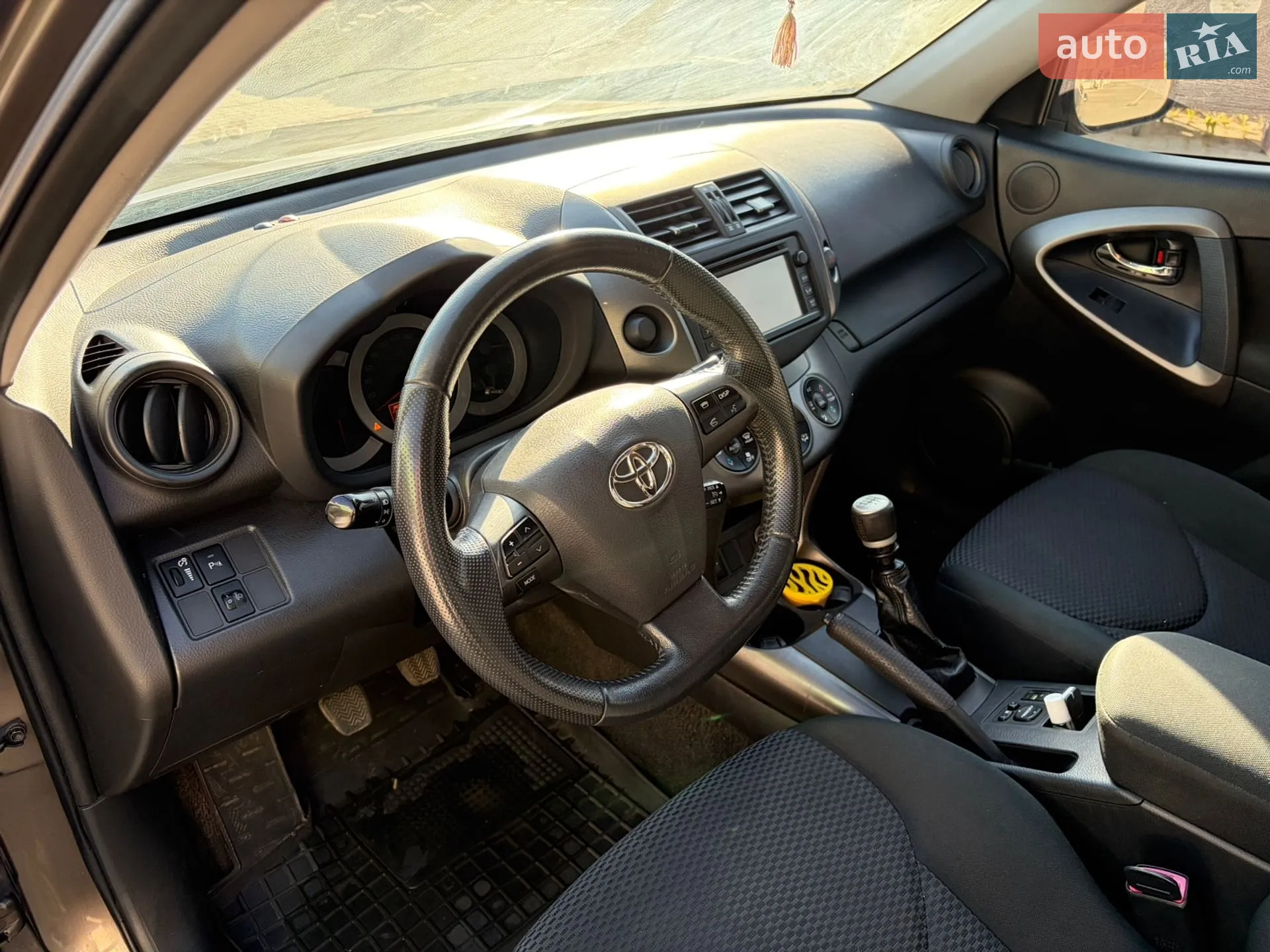 2012 Toyota RAV 4 - мініатюра 9