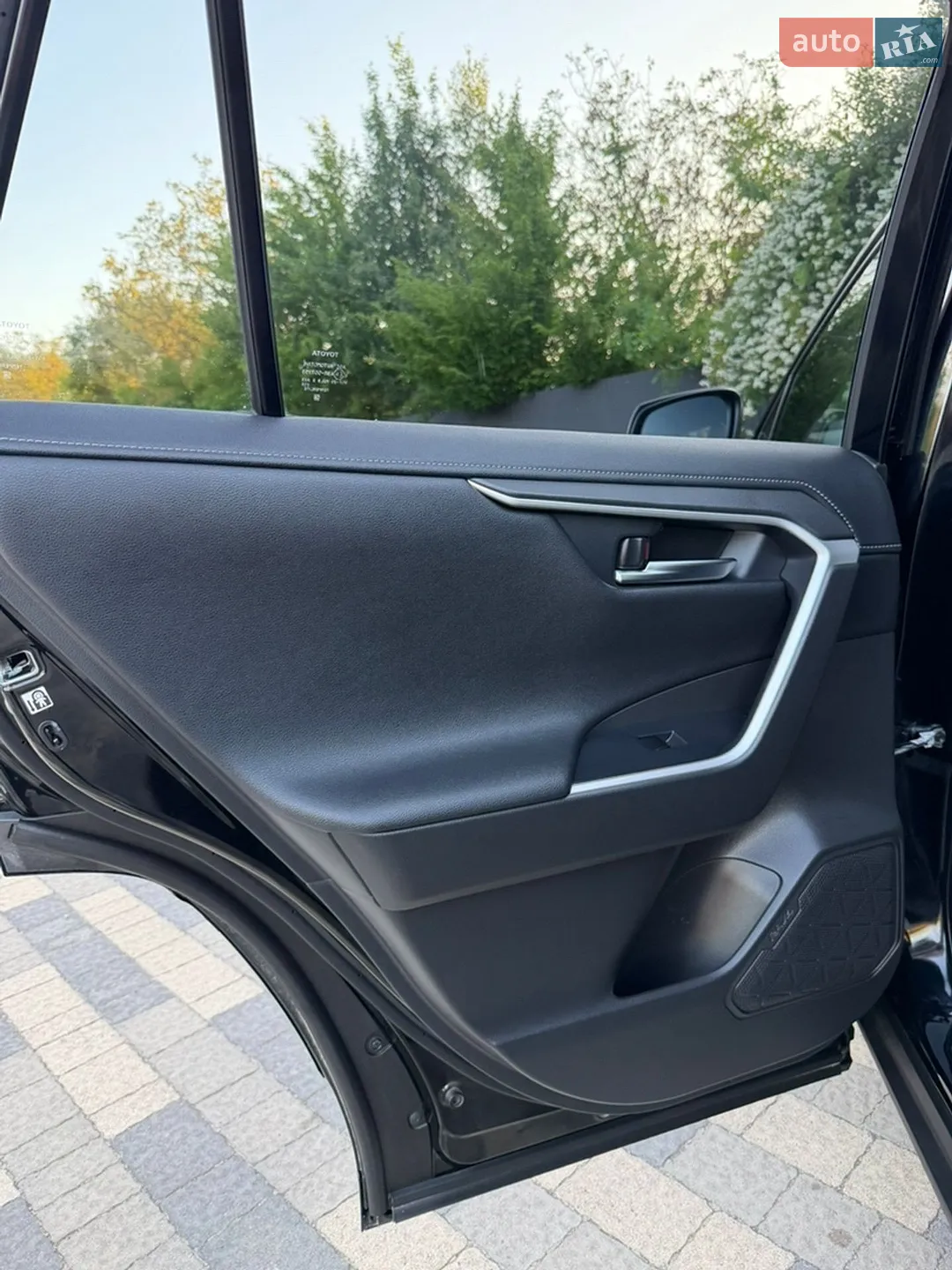 2020 Toyota RAV 4 - мініатюра 22