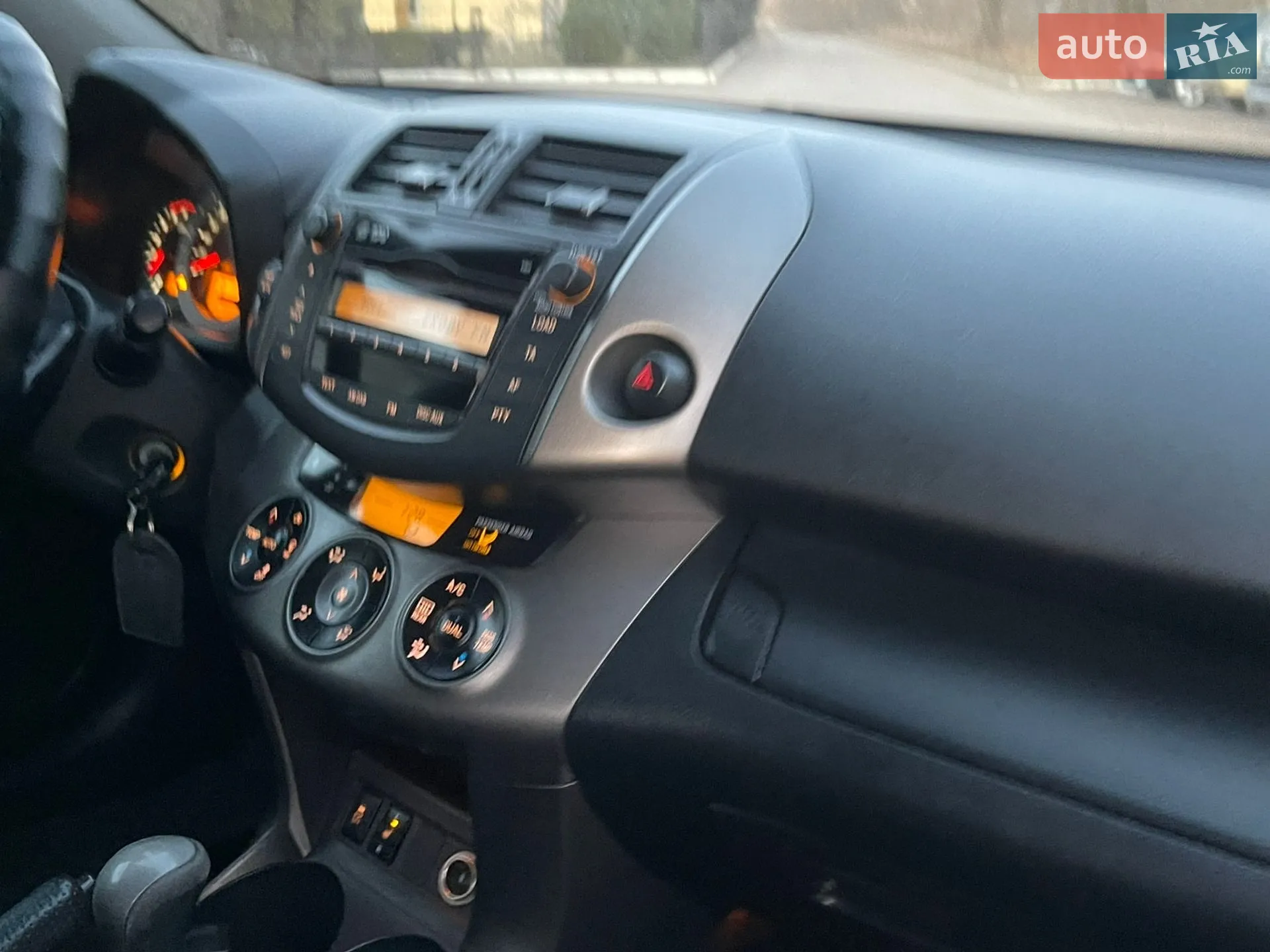 2010 Toyota RAV 4 - мініатюра 12