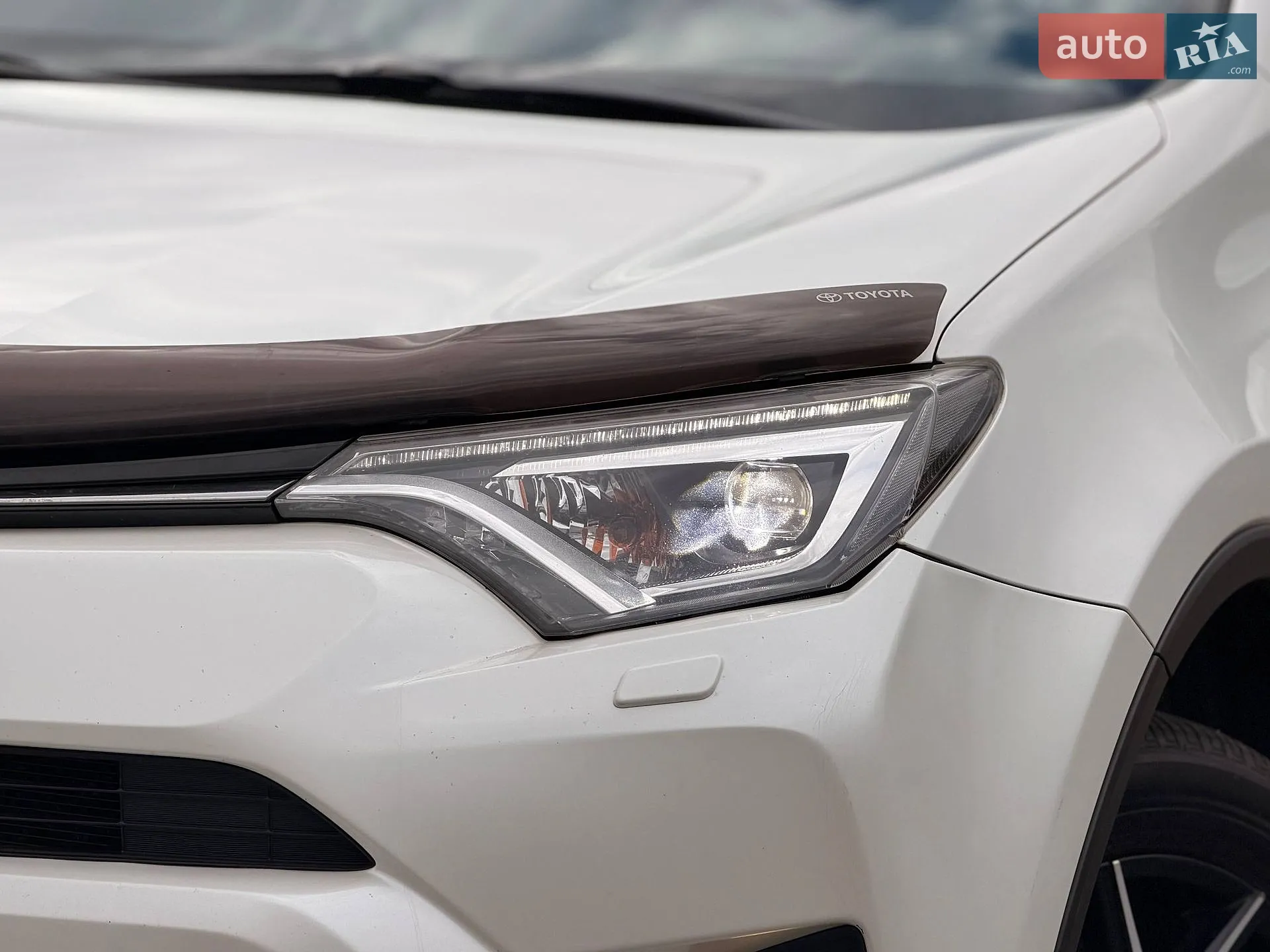2017 Toyota RAV 4 - мініатюра 5
