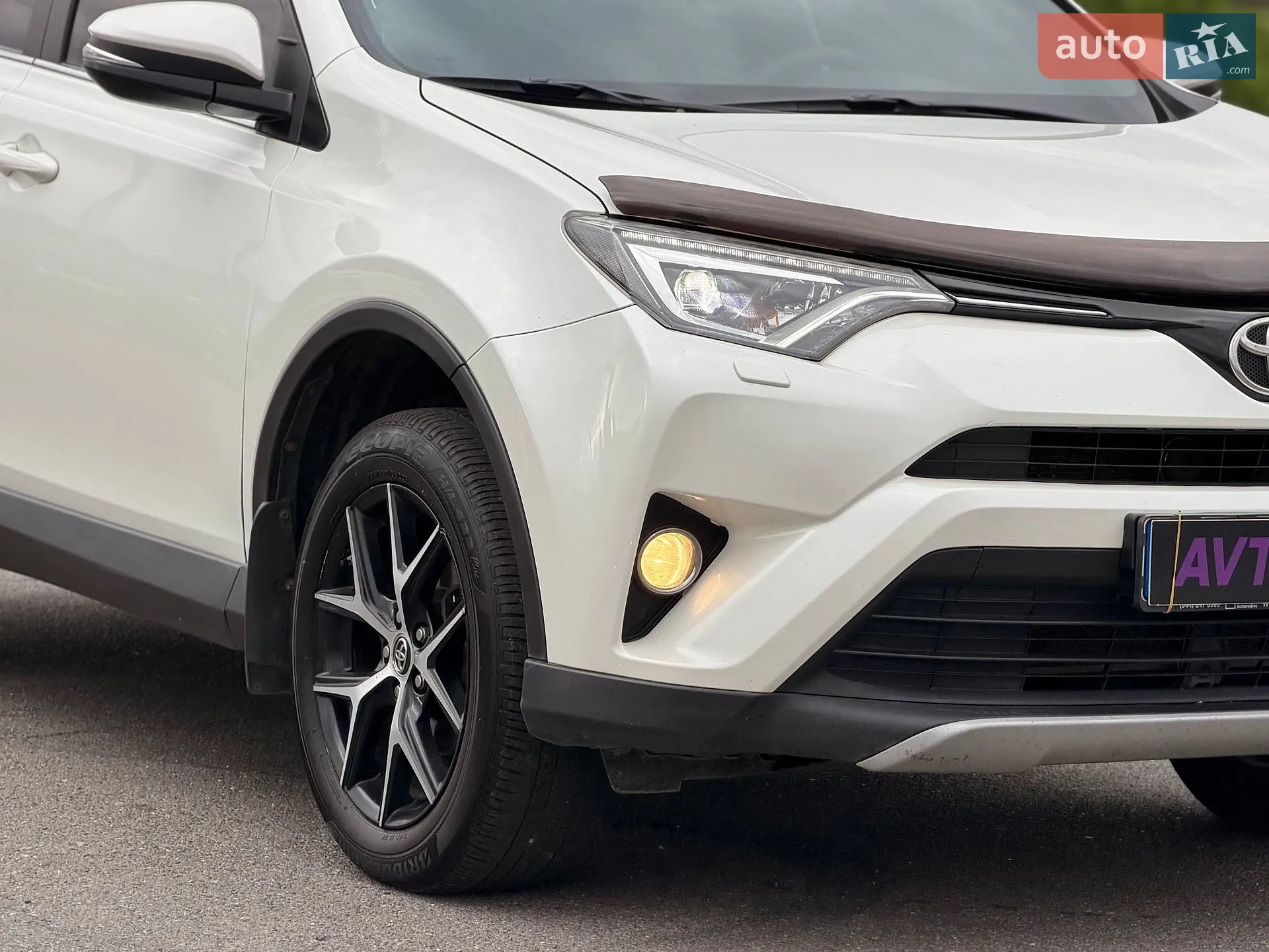 2017 Toyota RAV 4 - мініатюра 11