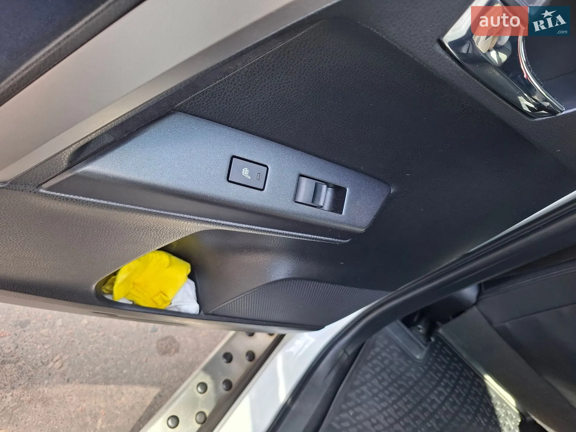 2017 Toyota RAV 4 - мініатюра 14