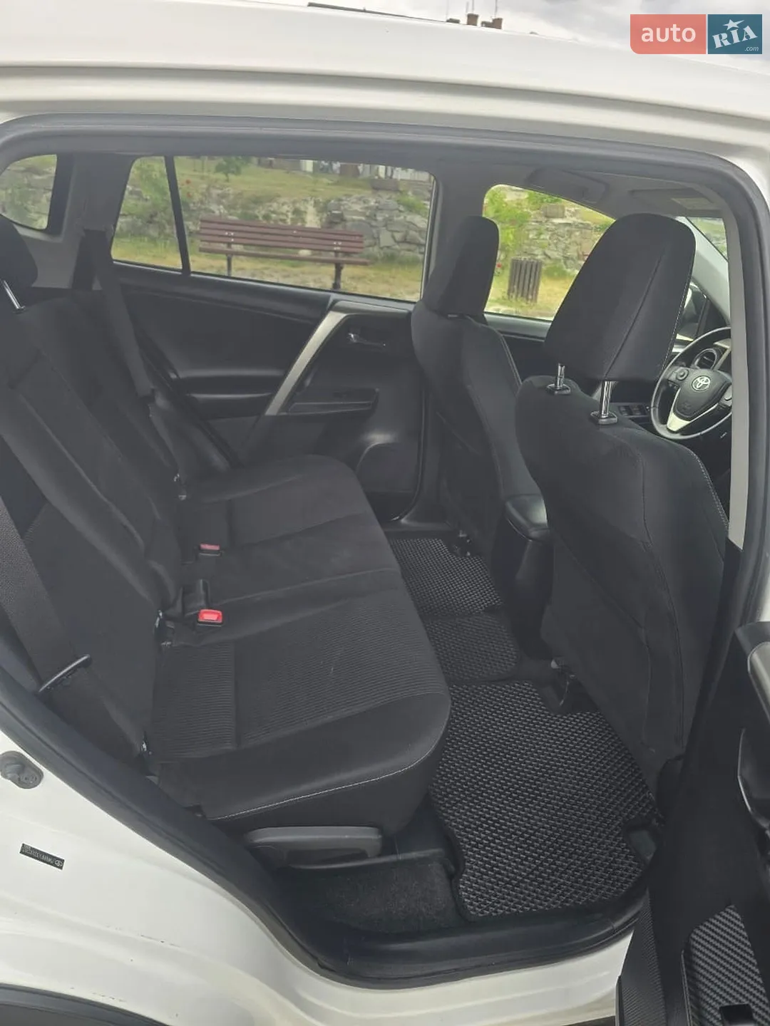 2012 Toyota RAV 4 - мініатюра 15