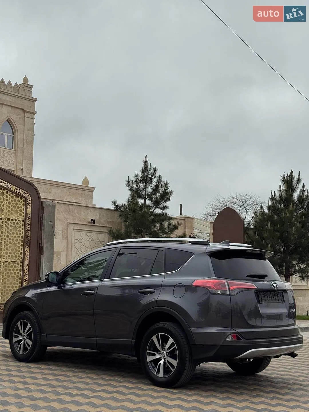 2016 Toyota RAV 4 - мініатюра 5