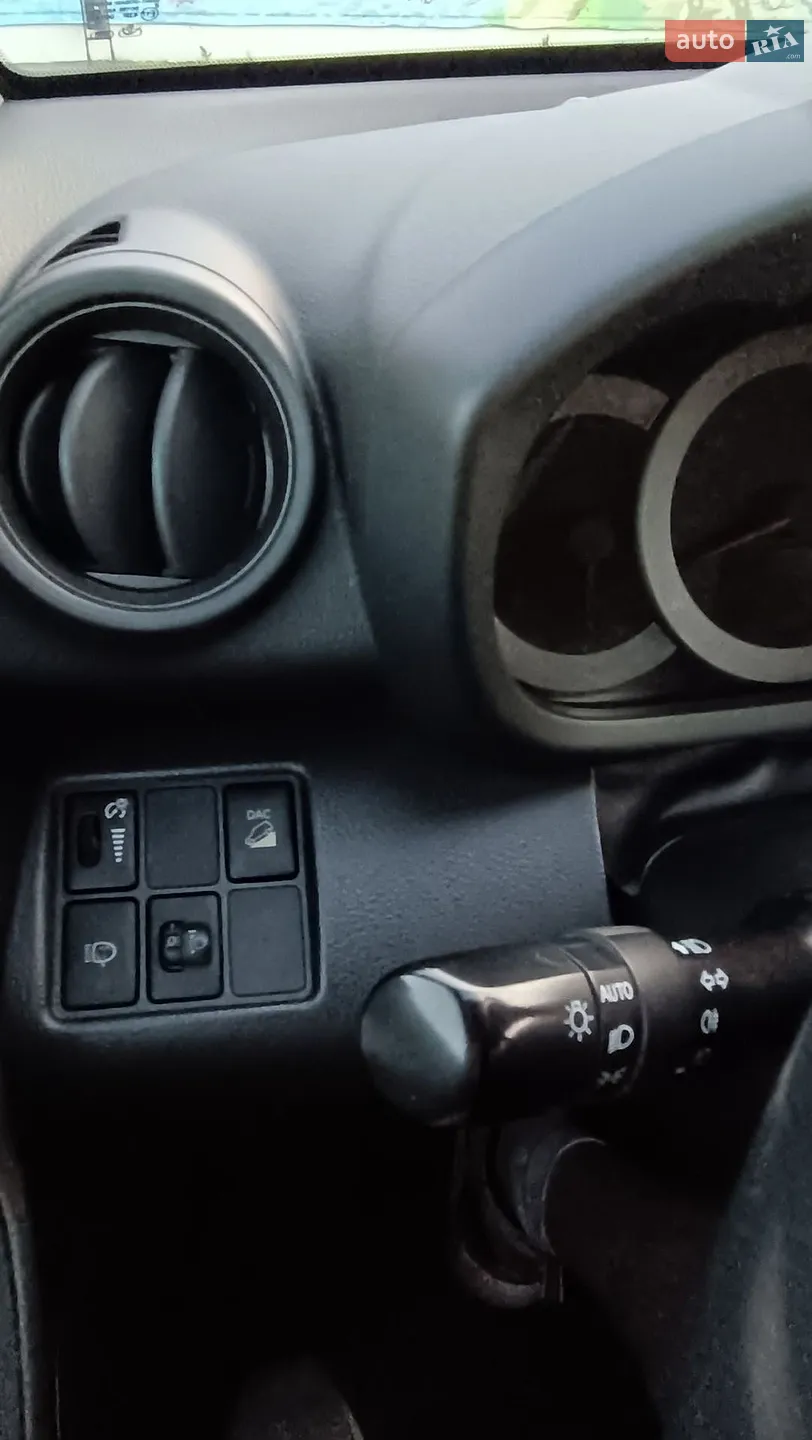 2010 Toyota RAV 4 - мініатюра 21