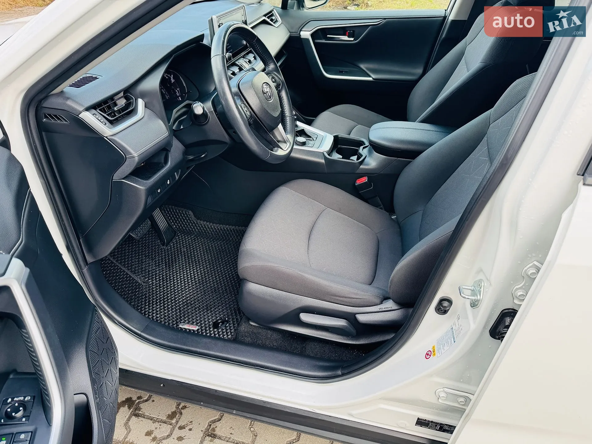 2019 Toyota RAV 4 - мініатюра 23