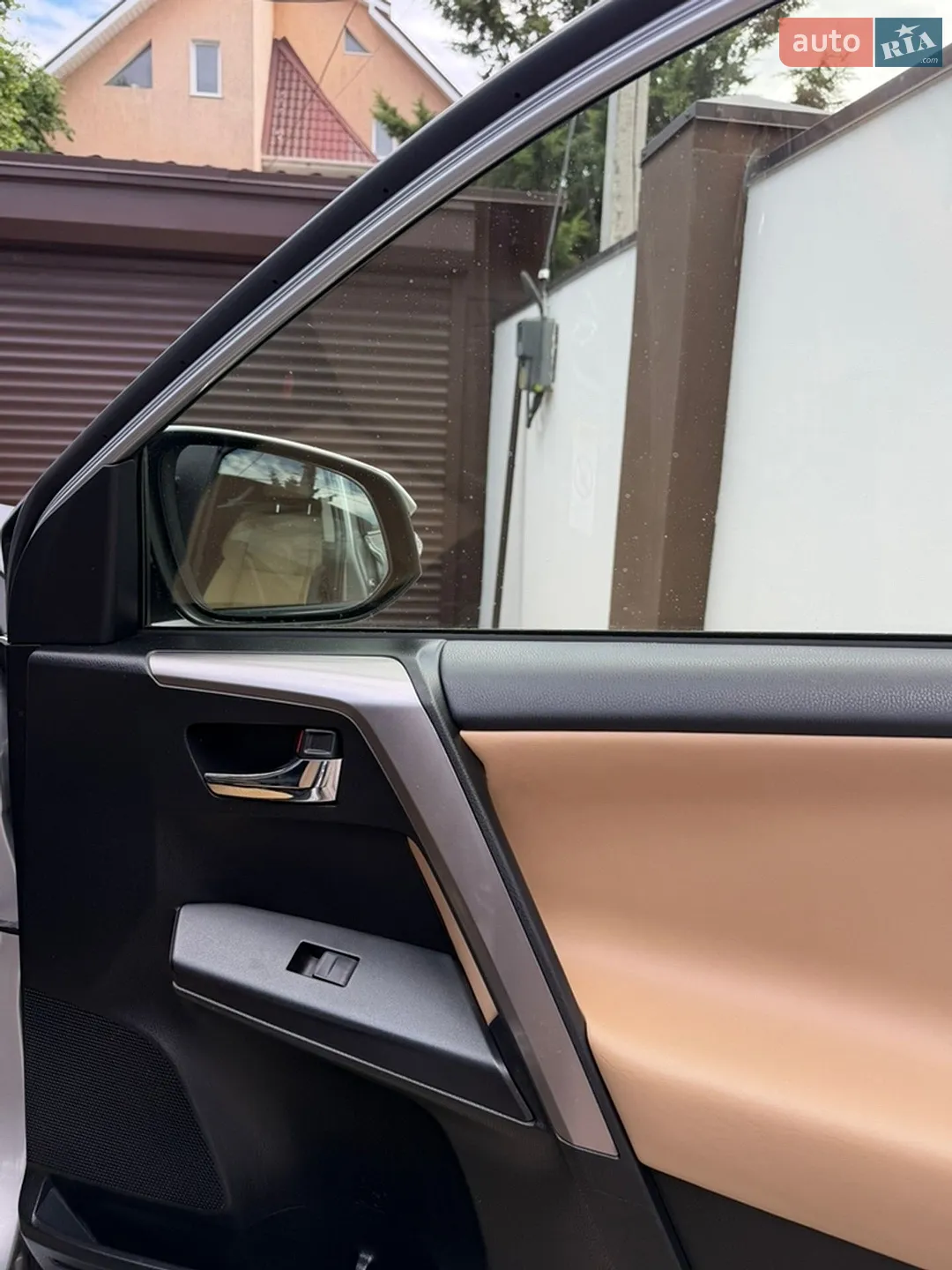 2019 Toyota RAV 4 - мініатюра 9