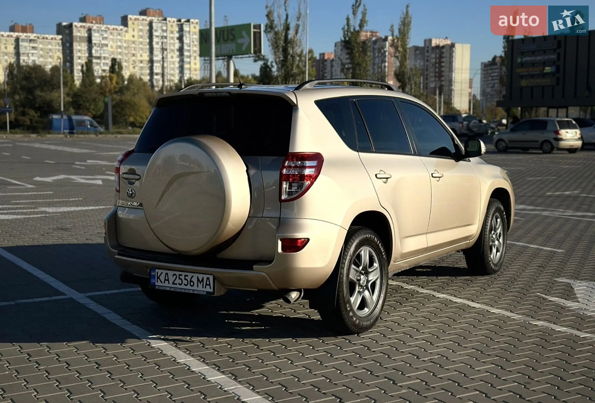 2012 Toyota RAV 4 - фото 1