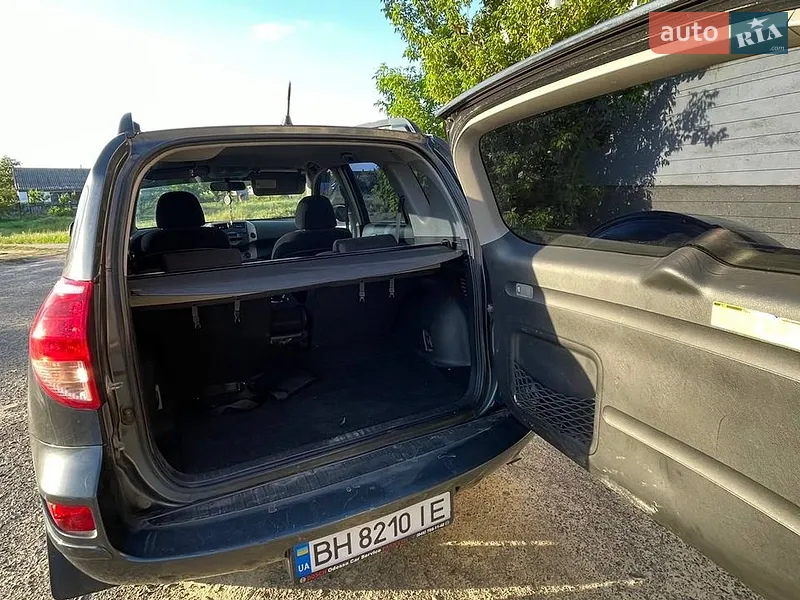 Toyota RAV4 2006 VIN JTMBH31V806024721 фото оголошення 7 з 48