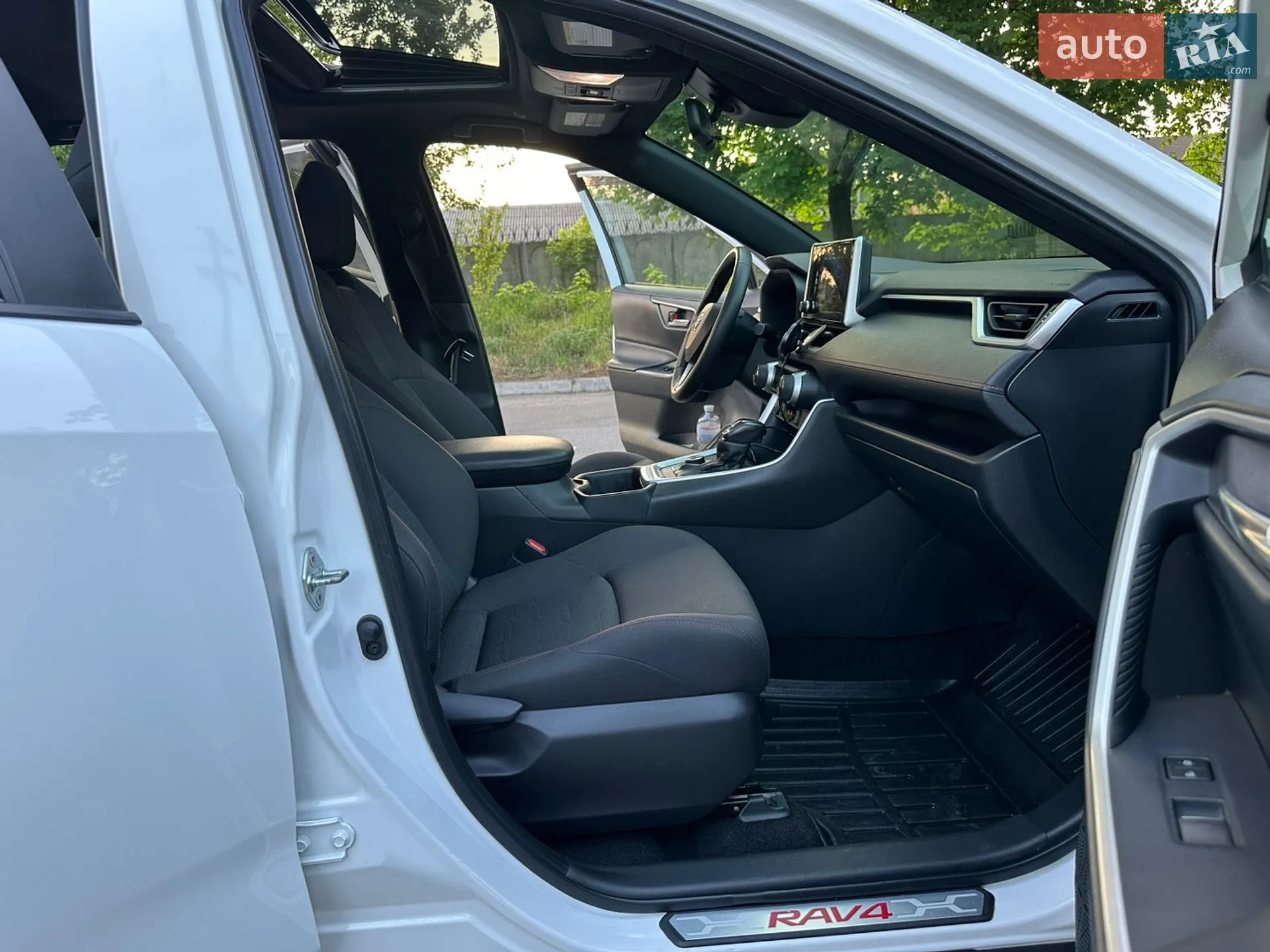 2023 Toyota RAV 4 - мініатюра 40