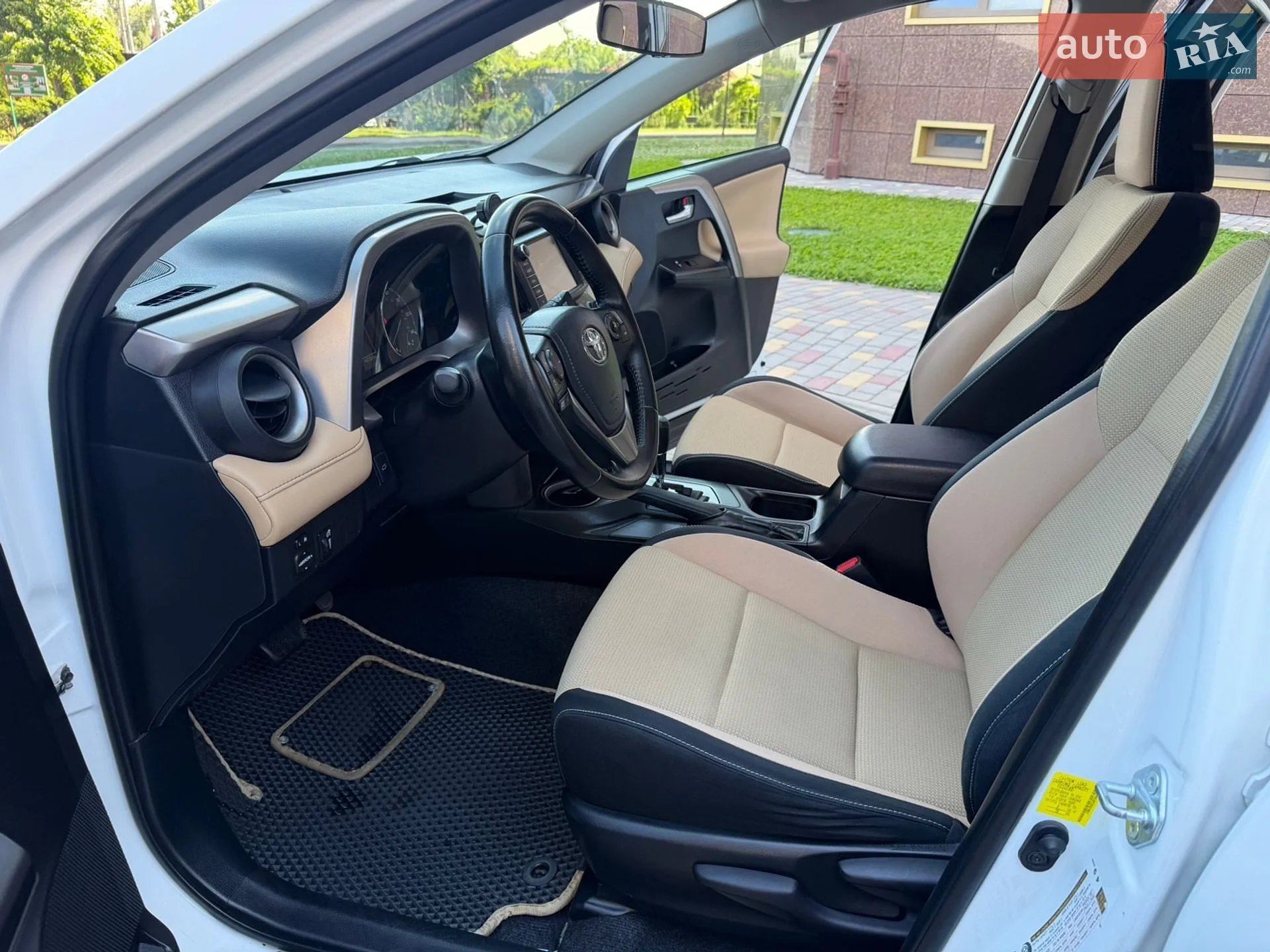 2016 Toyota RAV 4 - мініатюра 56