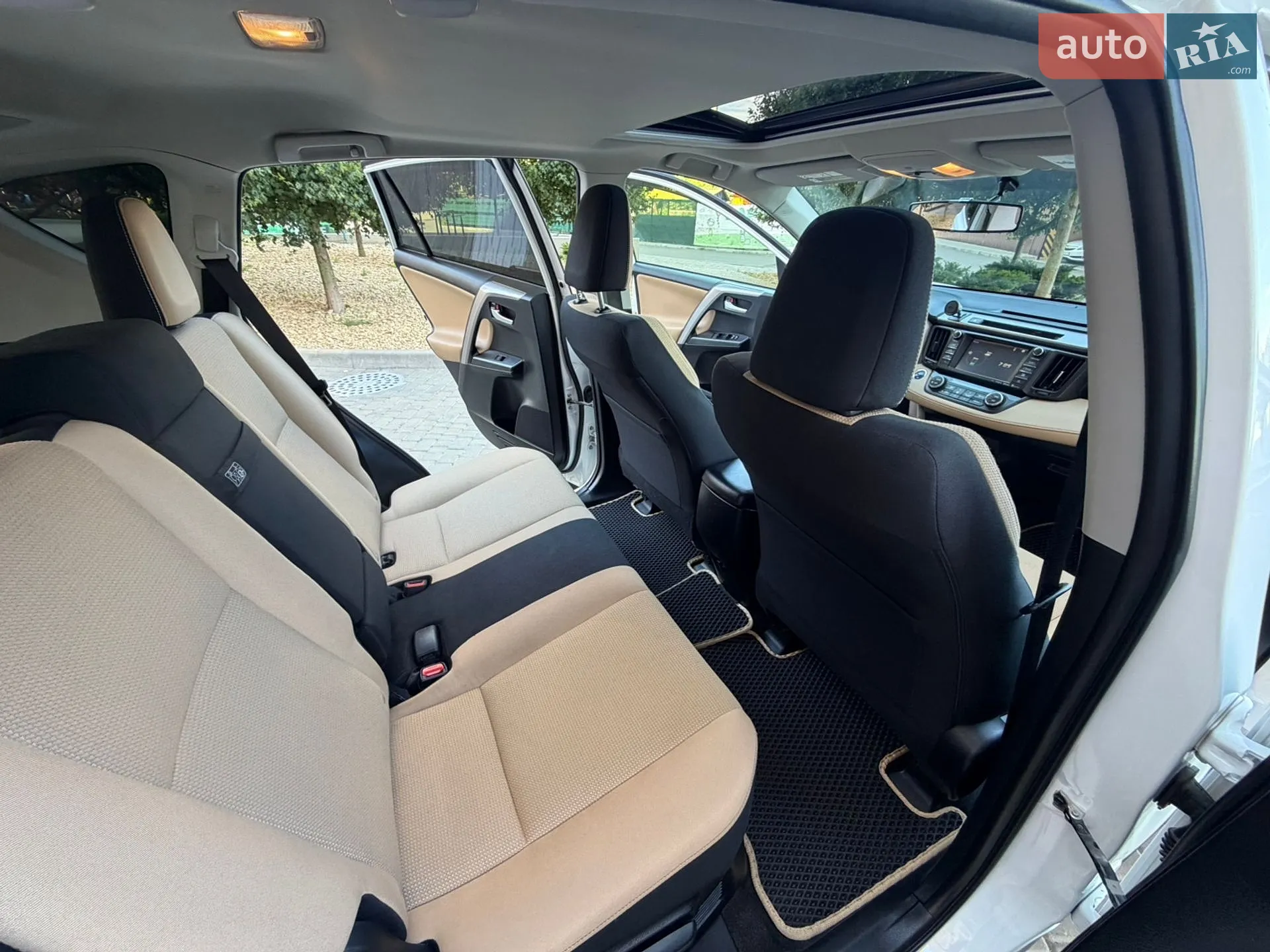 2016 Toyota RAV 4 - мініатюра 63