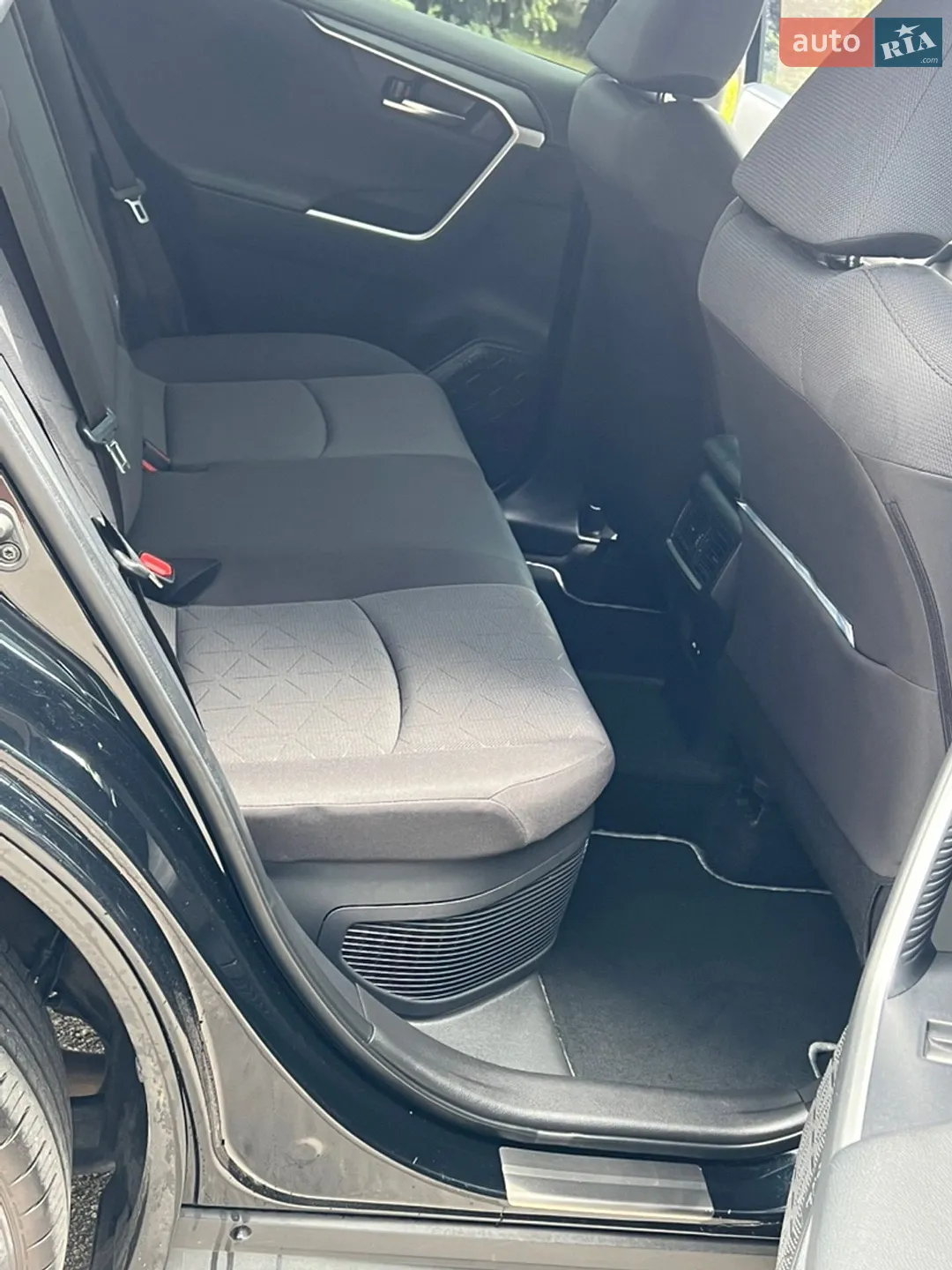 2021 Toyota RAV 4 - мініатюра 24
