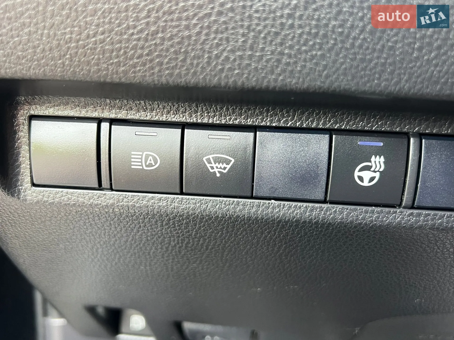 2021 Toyota RAV 4 - мініатюра 39