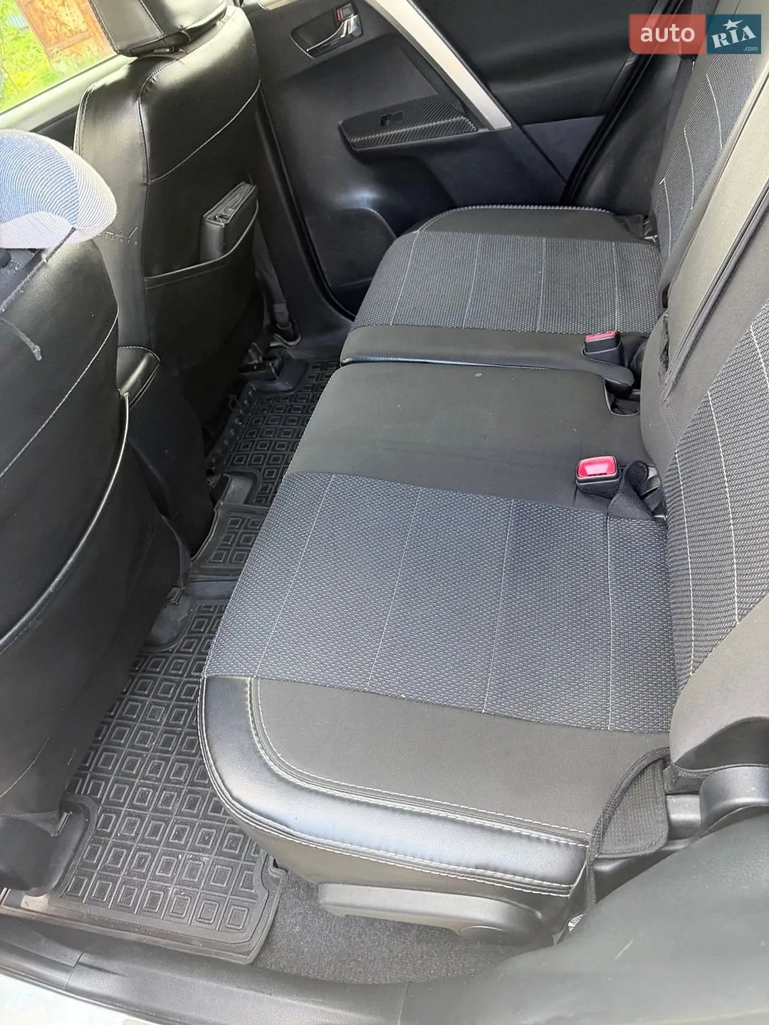2013 Toyota RAV 4 - мініатюра 6