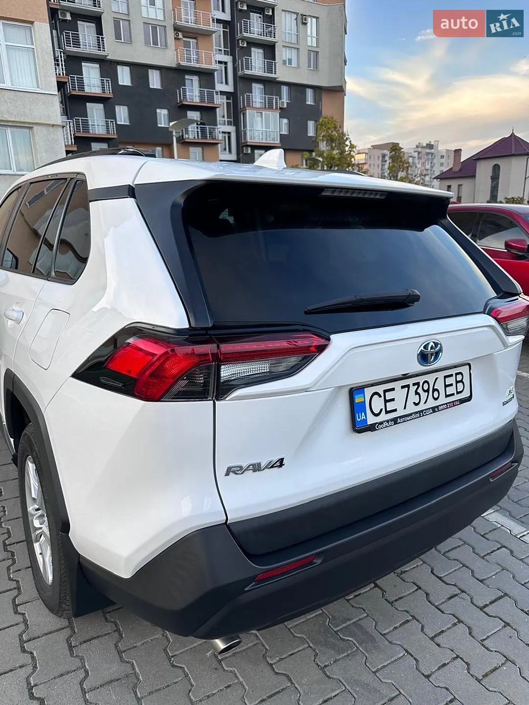 2019 Toyota RAV 4 - мініатюра 14