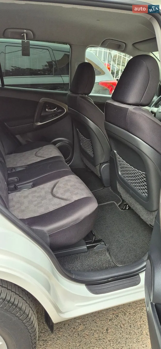2012 Toyota RAV 4 - мініатюра 17