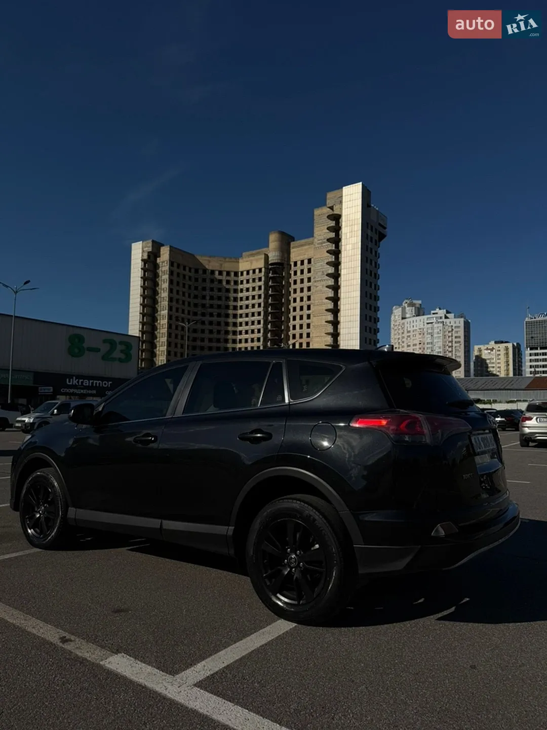 2017 Toyota RAV 4 - мініатюра 9