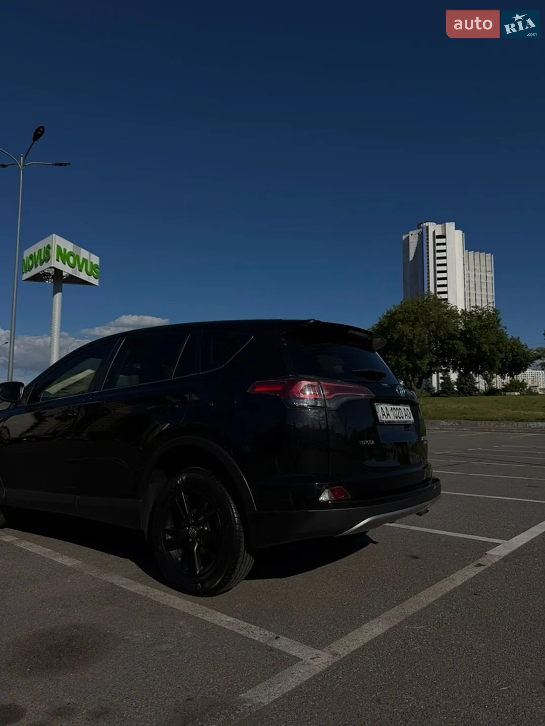 2017 Toyota RAV 4 - мініатюра 26
