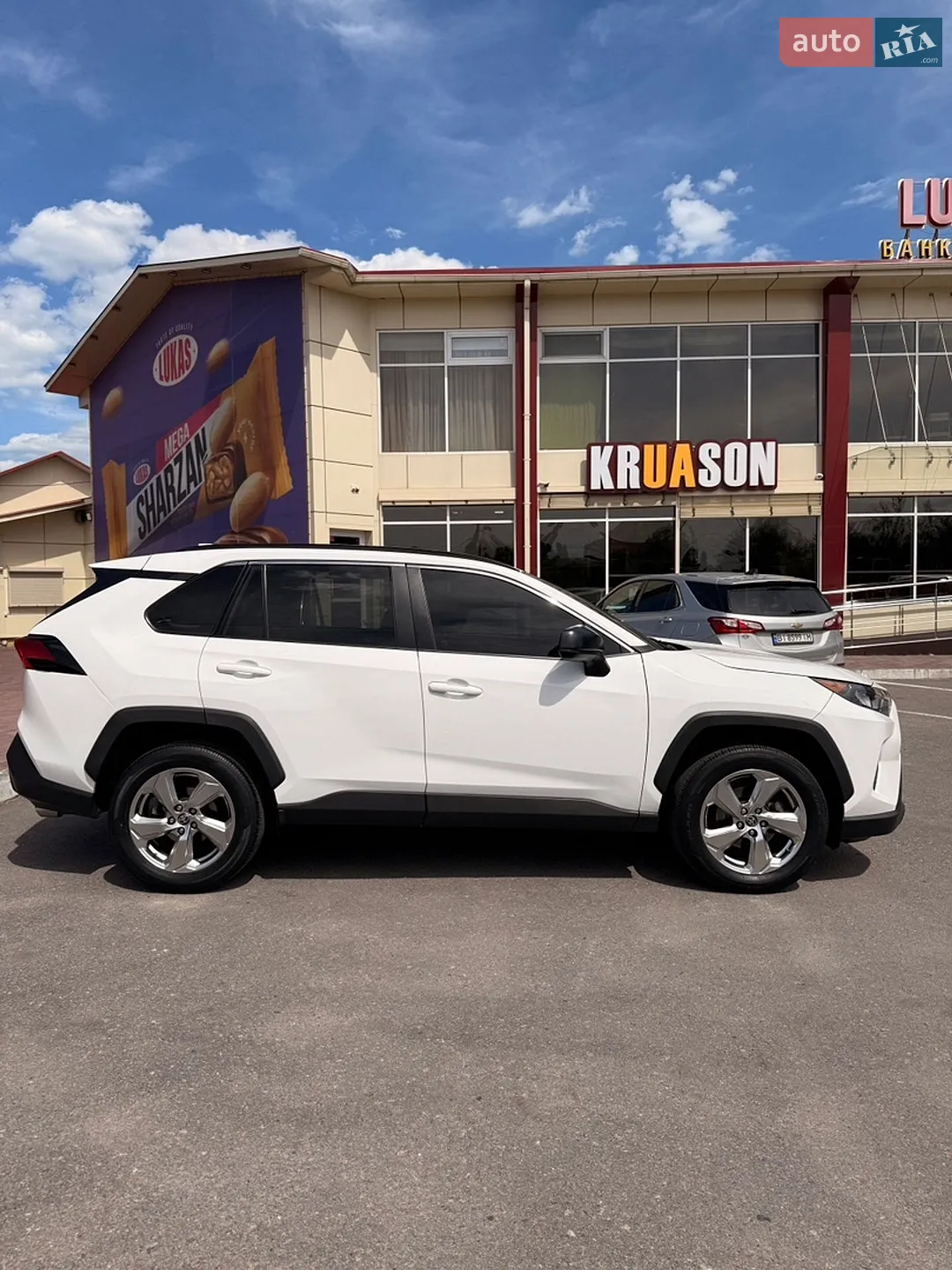 2019 Toyota RAV 4 - мініатюра 3