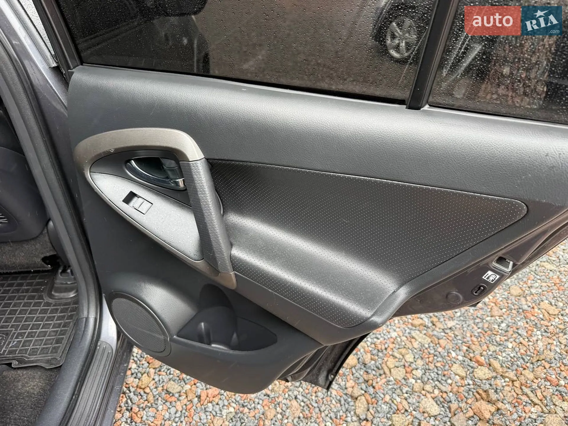2011 Toyota RAV 4 - мініатюра 51