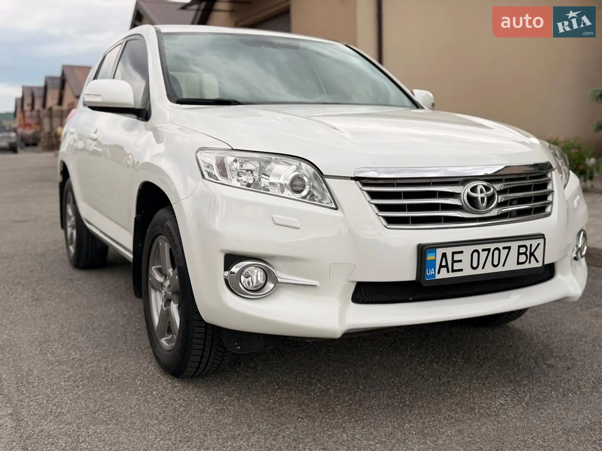 2012 Toyota RAV 4 - фото 1
