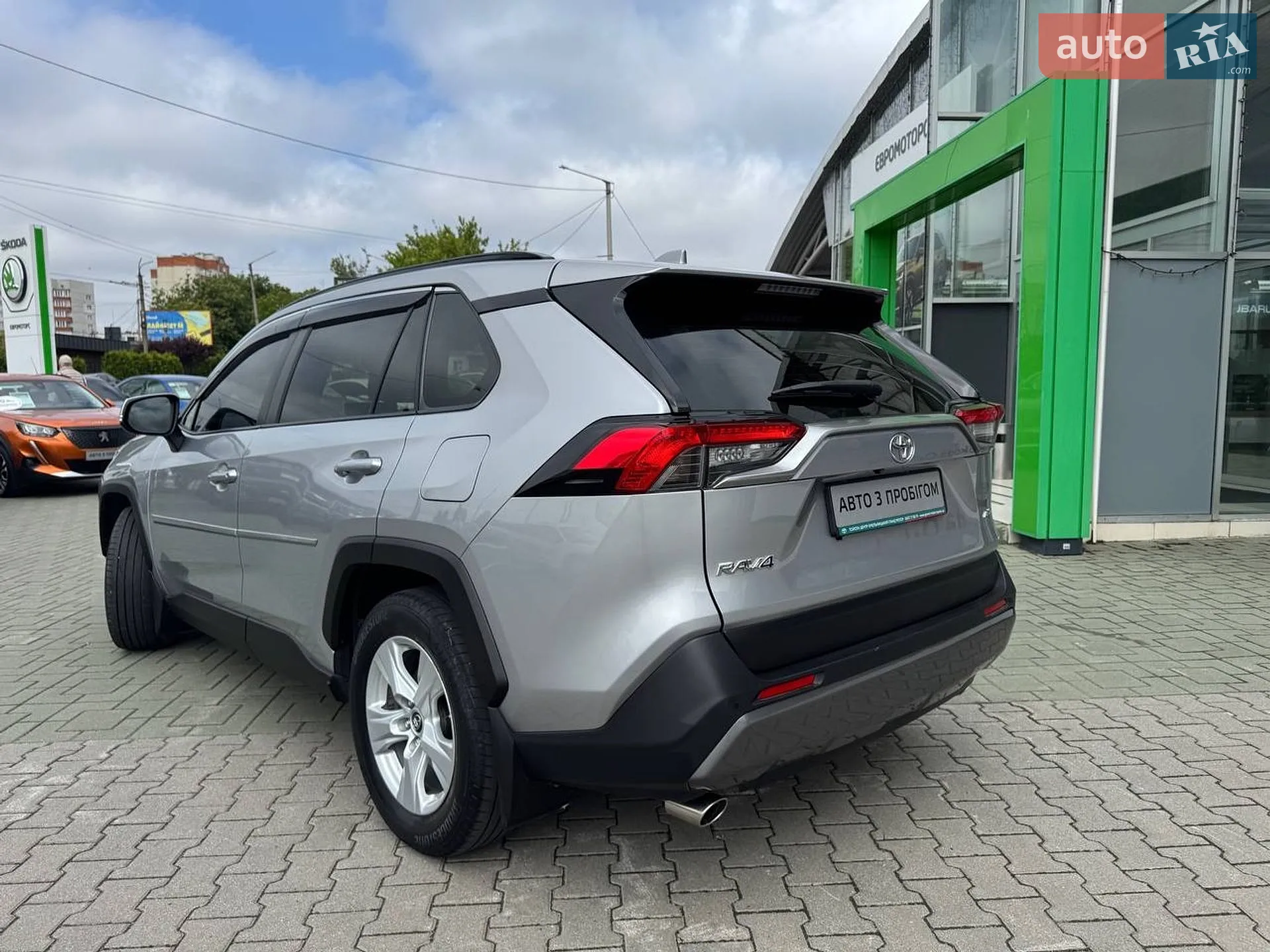 2019 Toyota RAV 4 - мініатюра 4