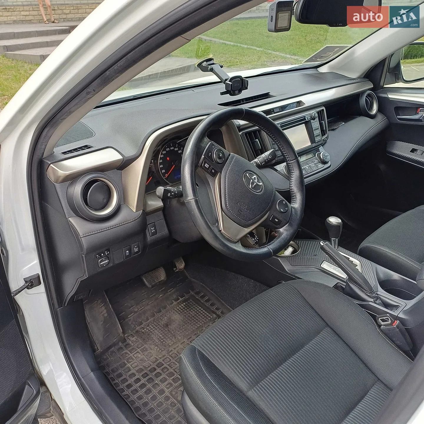 2013 Toyota RAV 4 - мініатюра 18