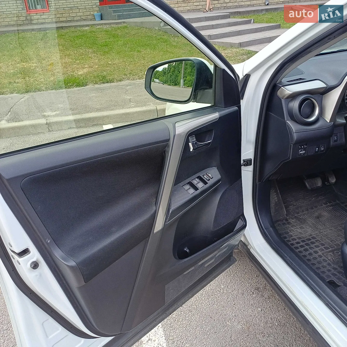 2013 Toyota RAV 4 - мініатюра 20