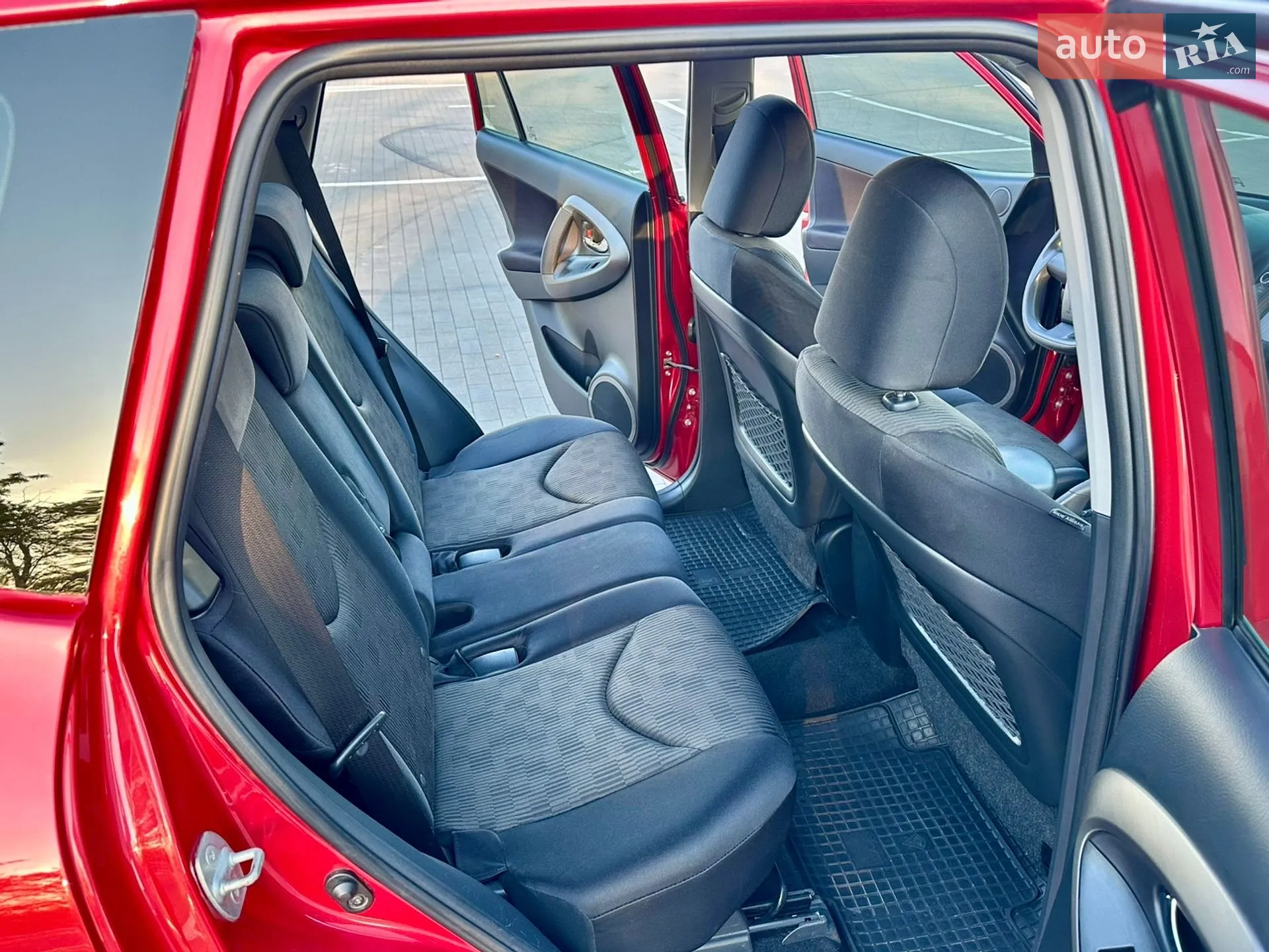 2012 Toyota RAV 4 - мініатюра 32
