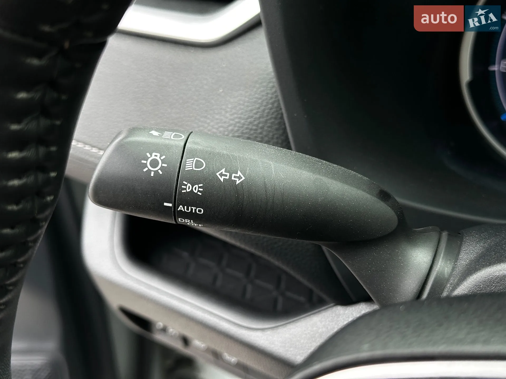 2023 Toyota RAV 4 - мініатюра 37