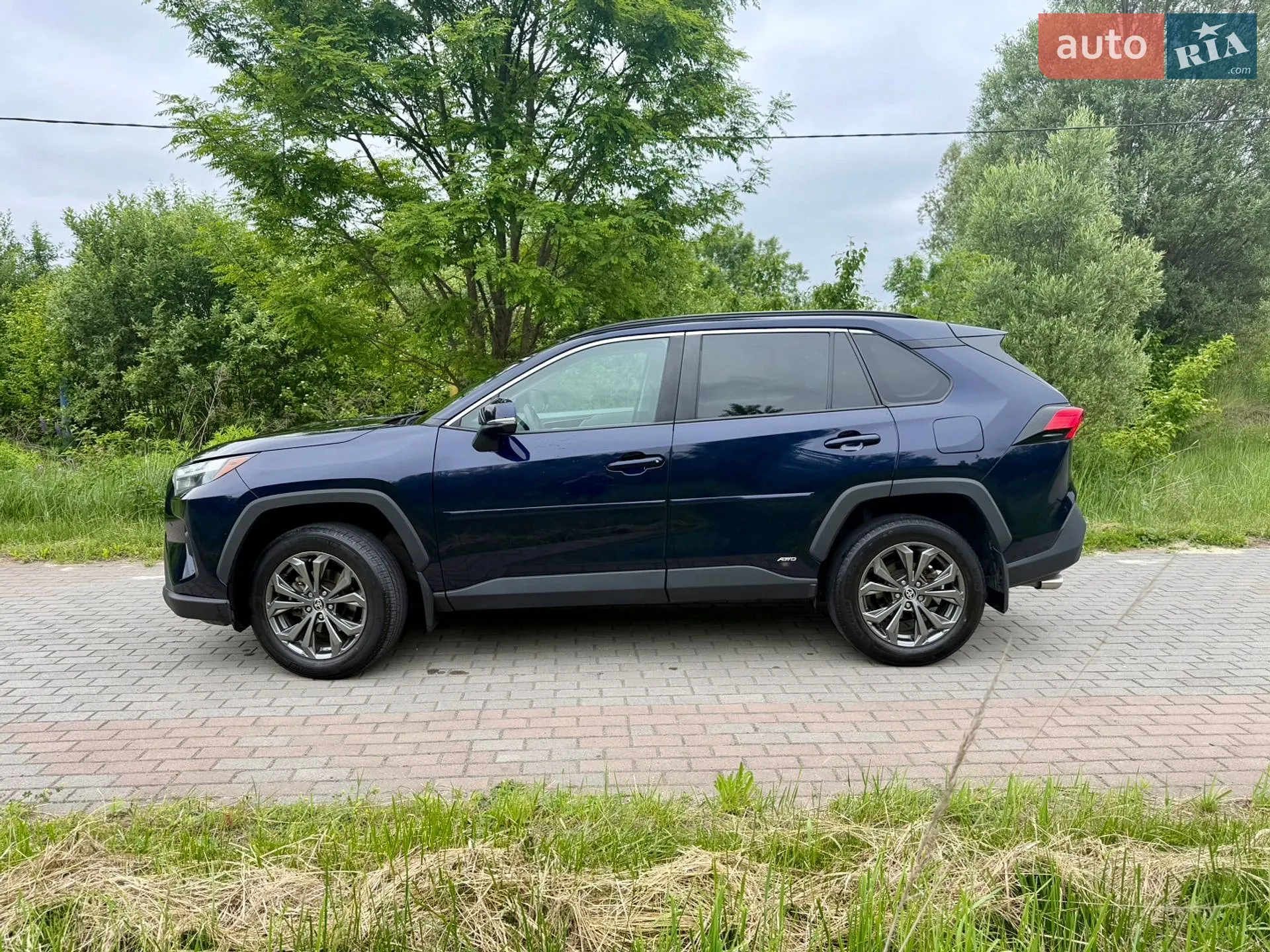 2022 Toyota RAV 4 - мініатюра 3