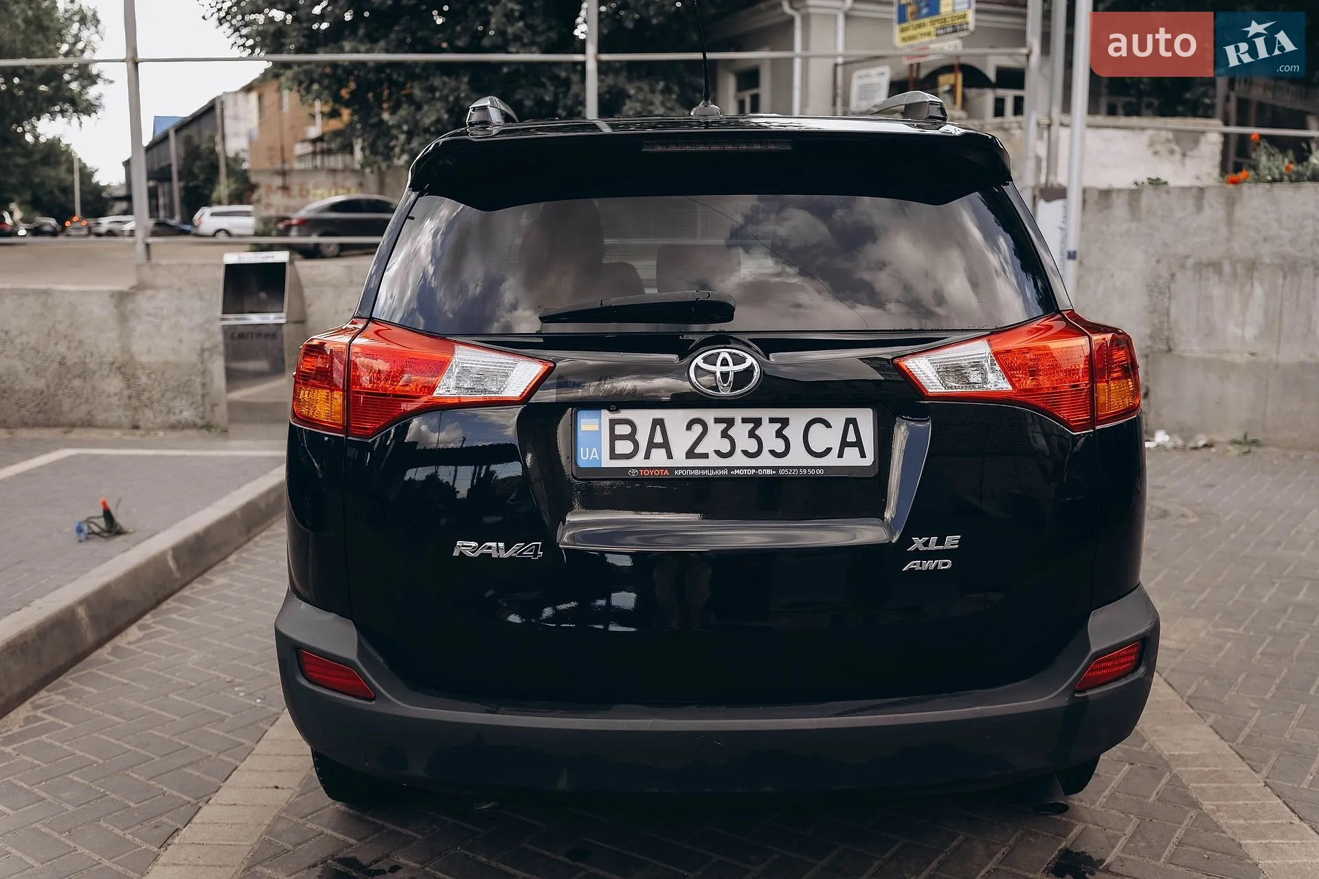 2015 Toyota RAV 4 - фото 1